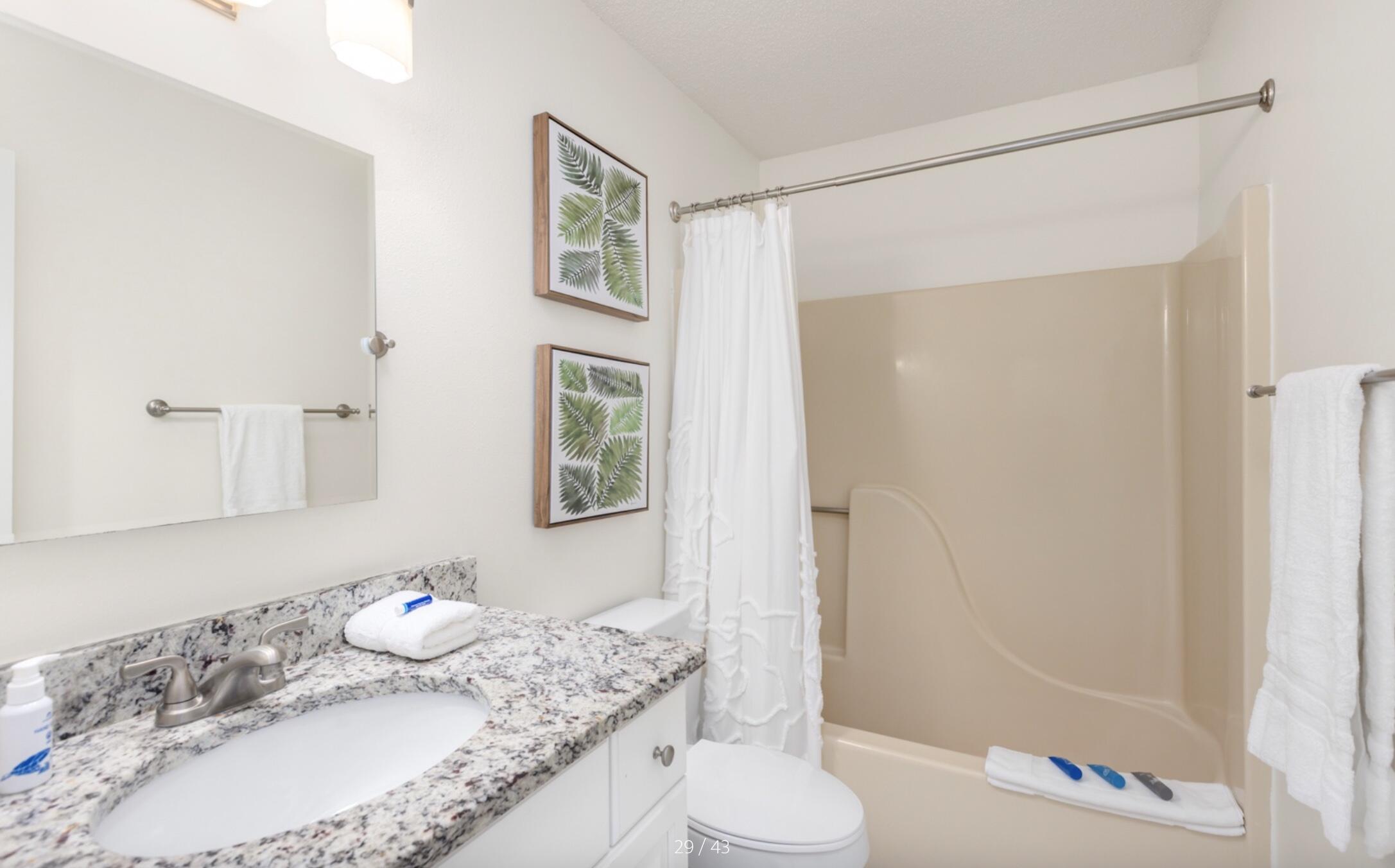BEACHWOOD VILLAS CONDO - Residential