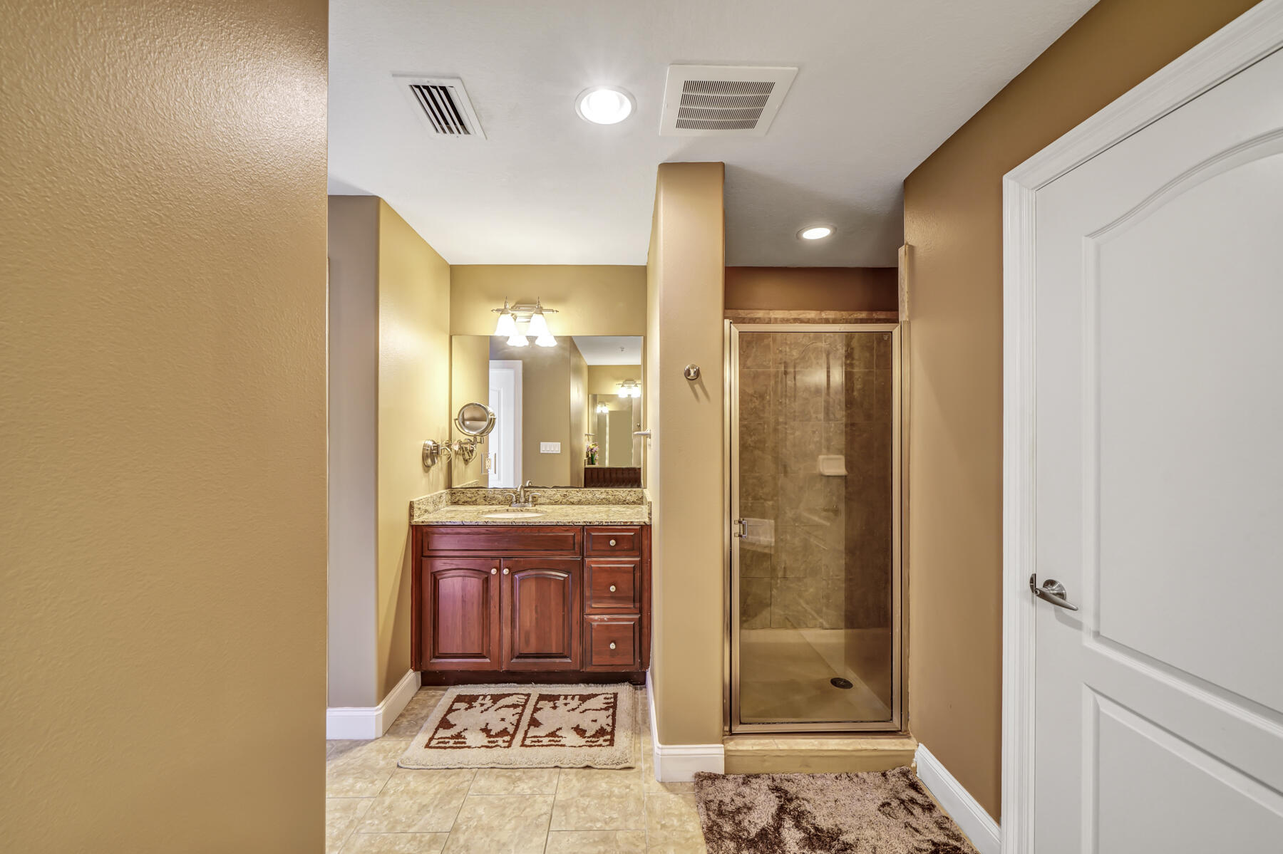 PRESIDIO YACHT CLUB - Residential