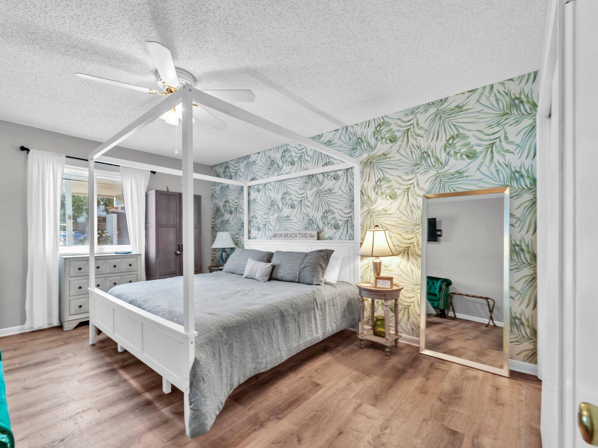SURFSONG CONDO OF DESTIN - Residential
