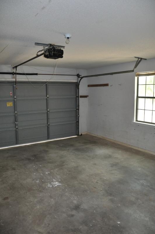 HILLTOP ACRES 1ST ADDN - Residential