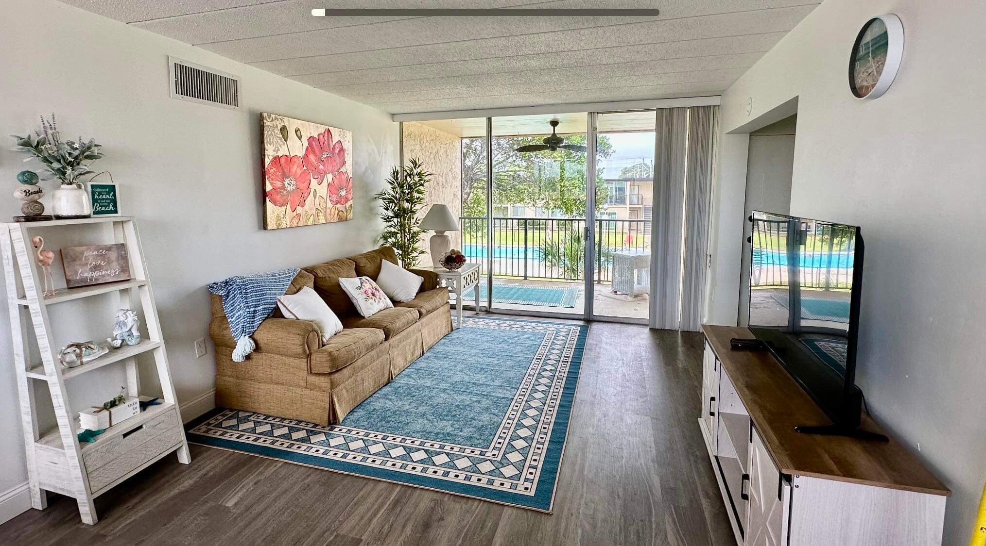 SEA PALM CONDO - Residential