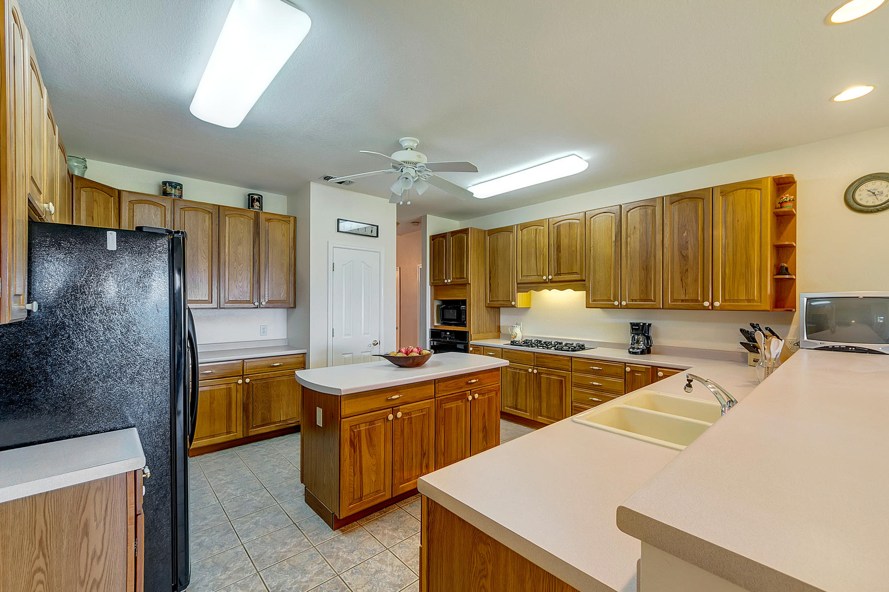 RAINTREE ESTATES - Residential