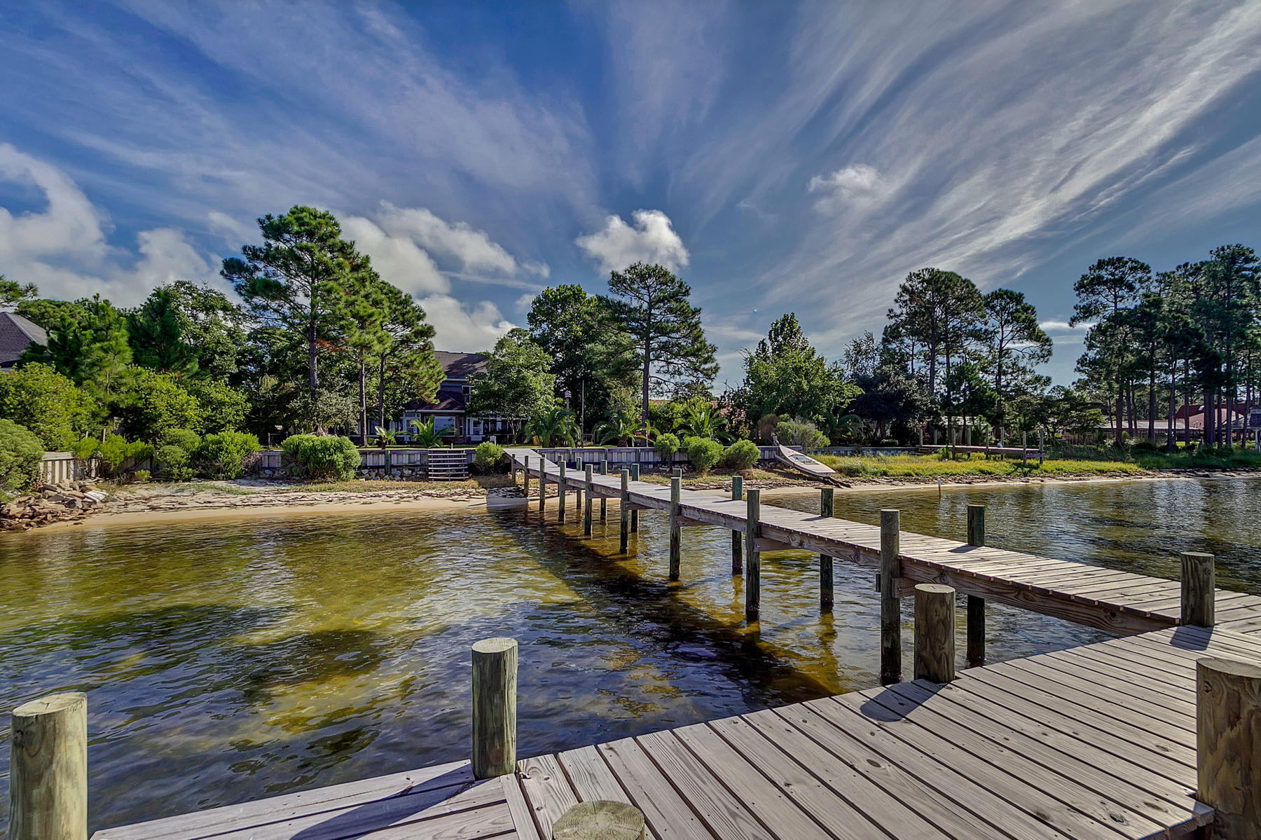 RAINTREE ESTATES - Residential