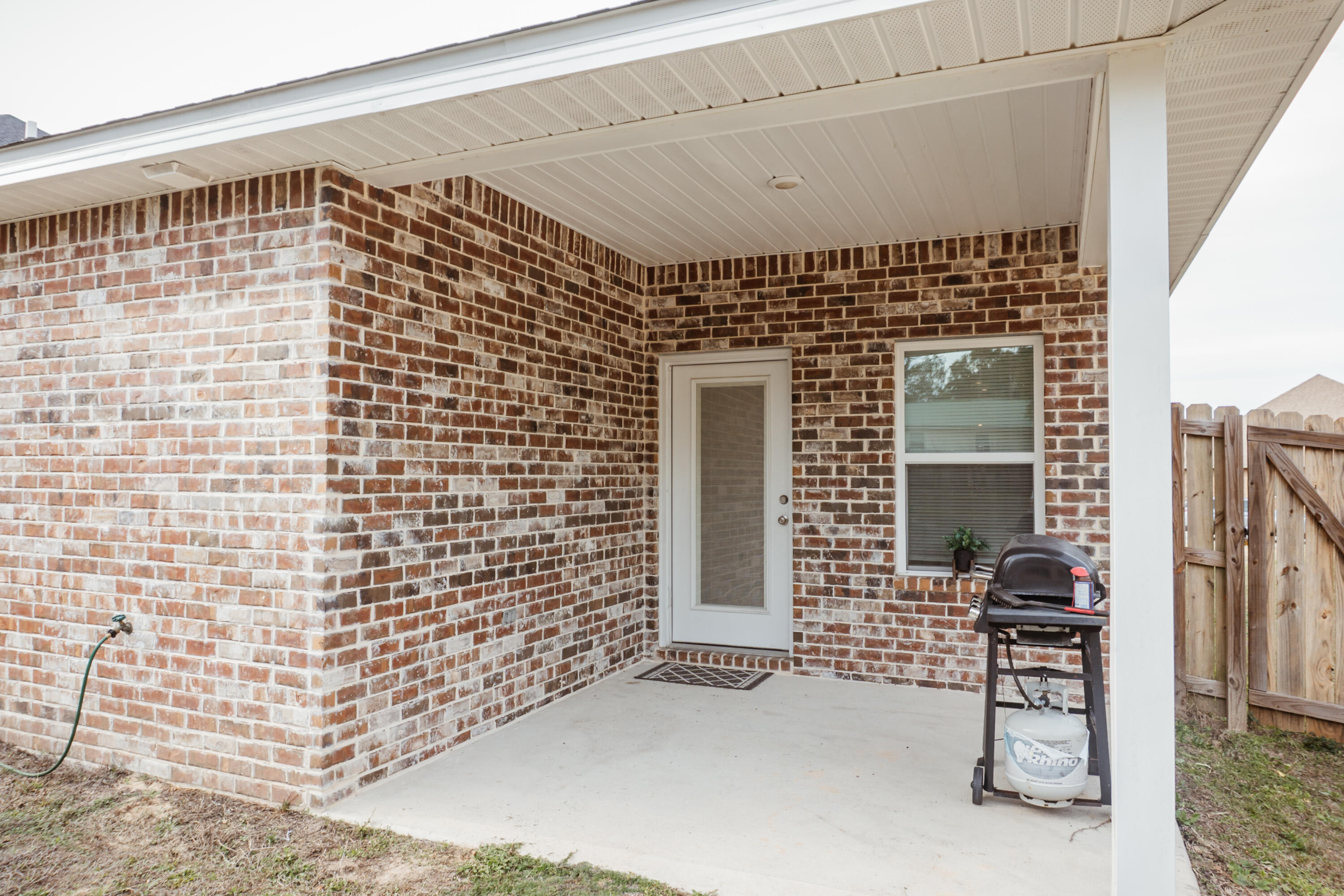 LIBERTY OAKS - Residential Lease