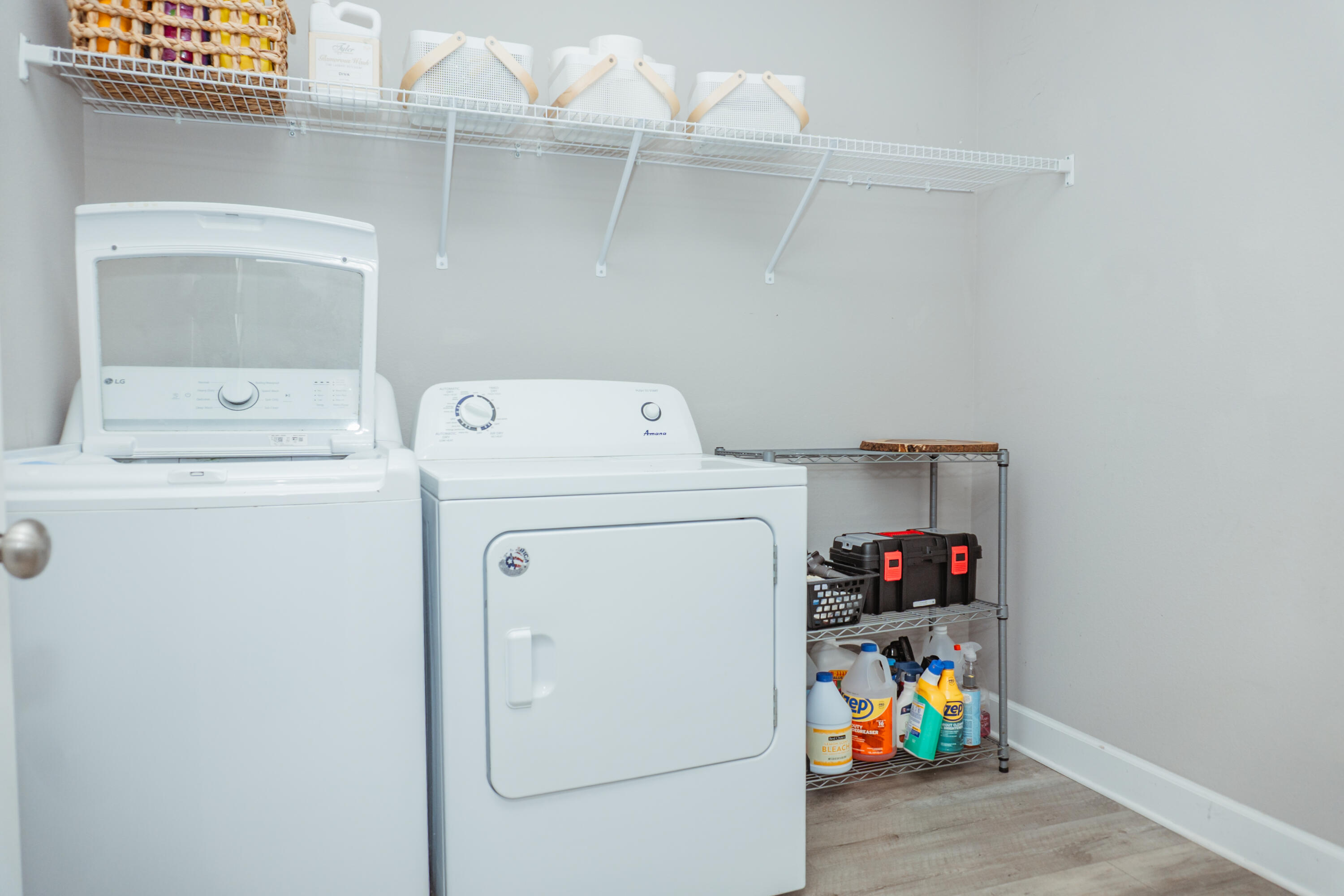 LIBERTY OAKS - Residential Lease