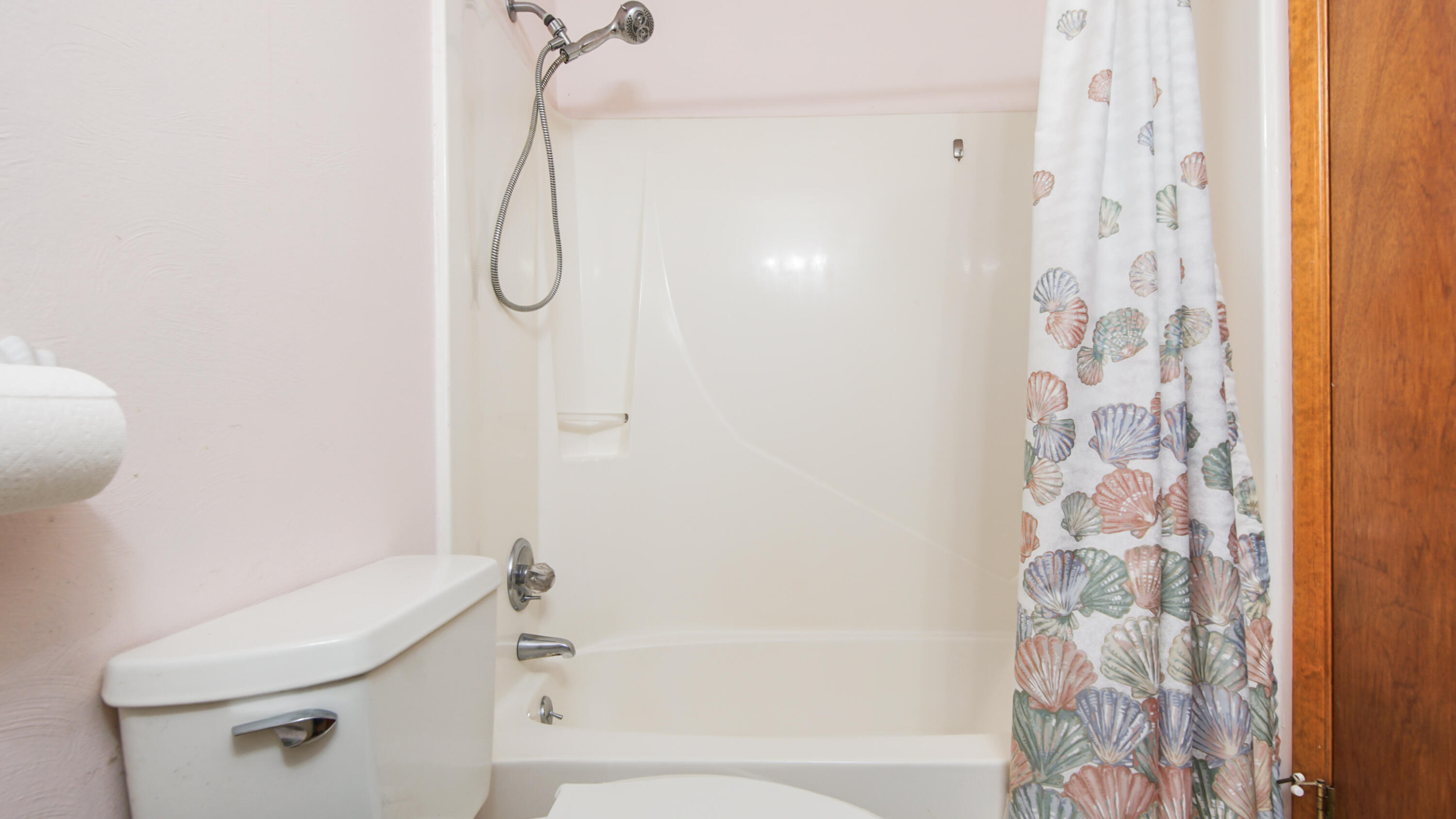 ROYAL OAK VILLAS BLUEWATER BAY - Residential