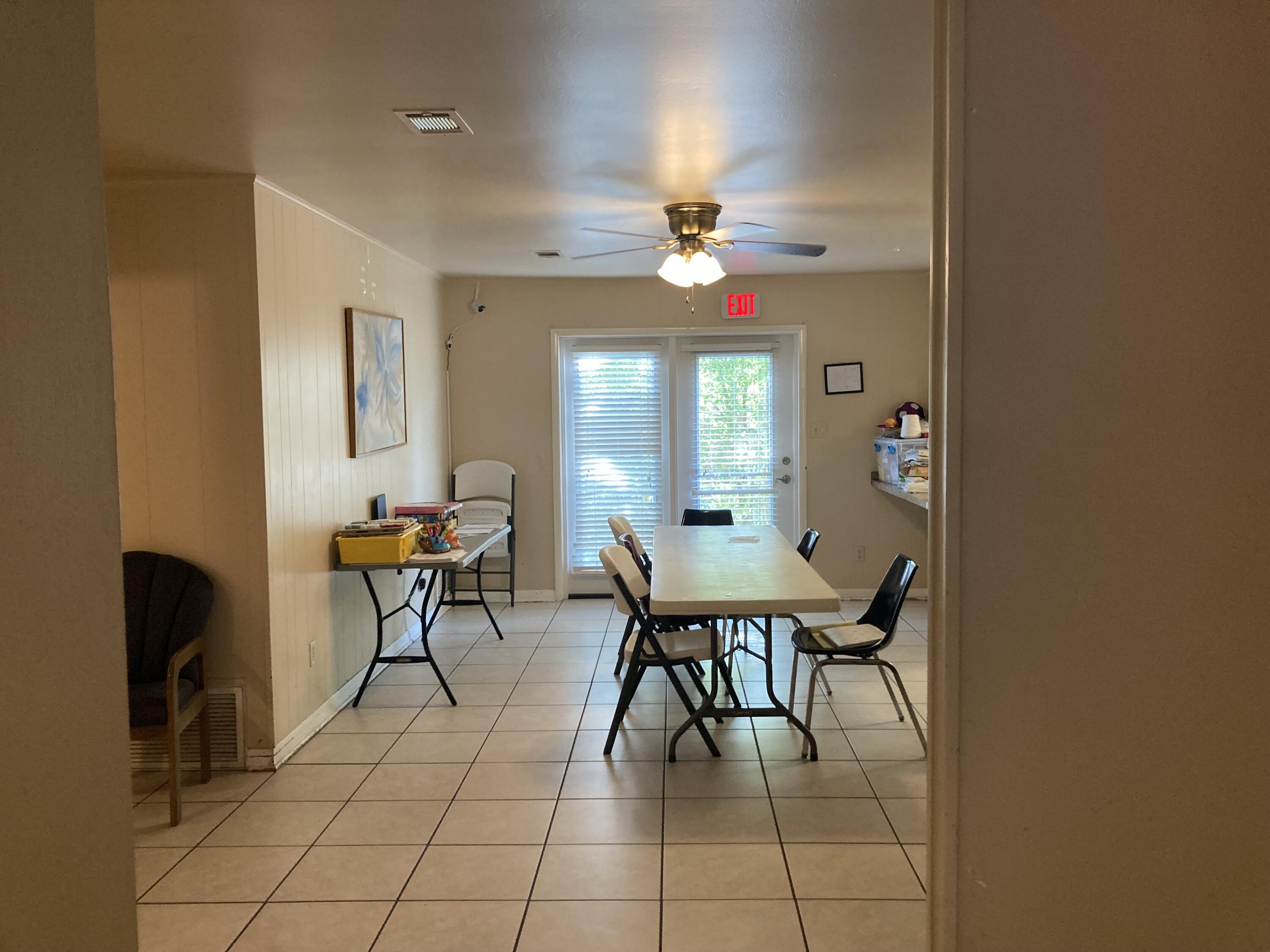 COLONIAL ESTATES - Residential