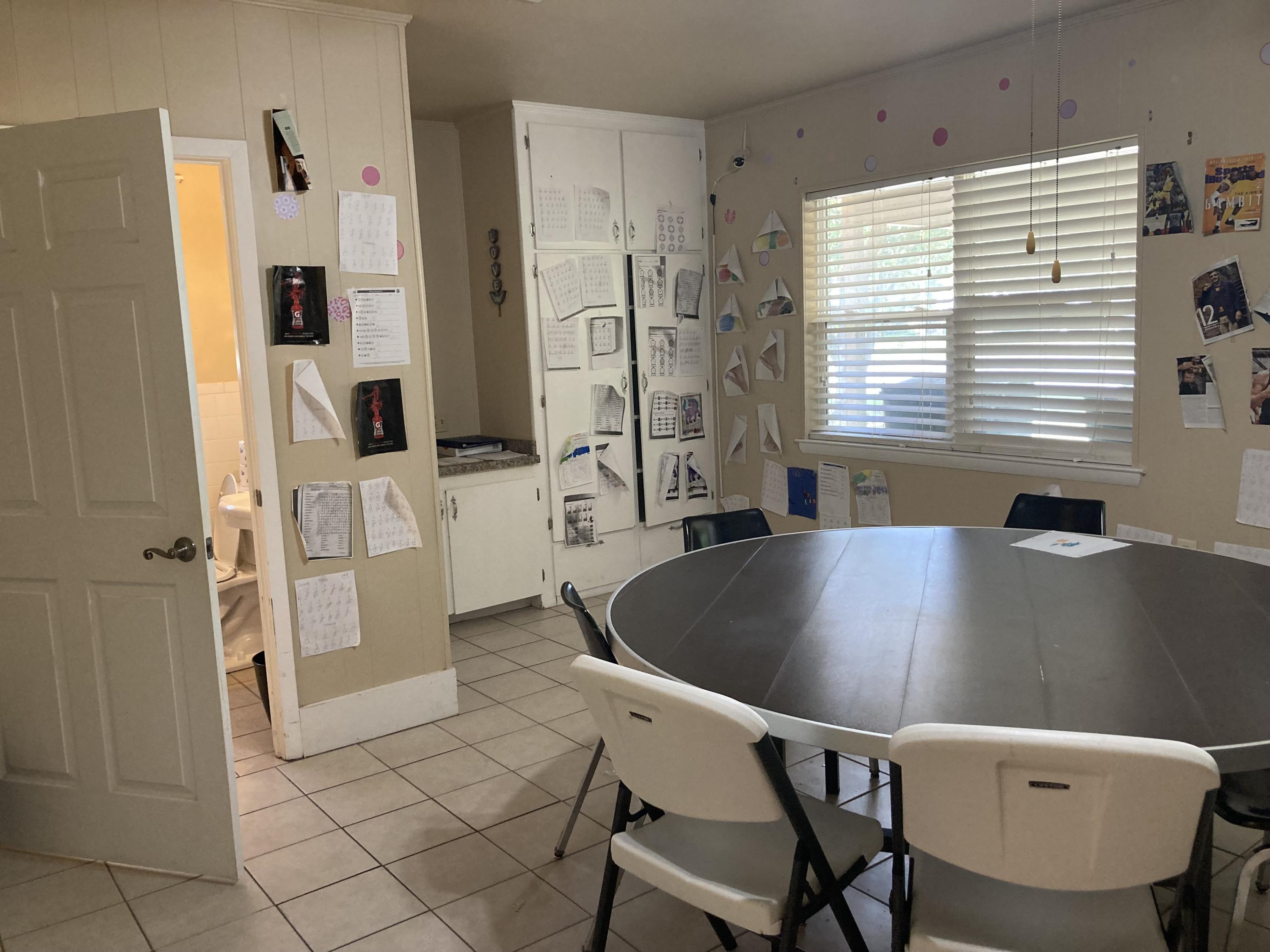 COLONIAL ESTATES - Residential