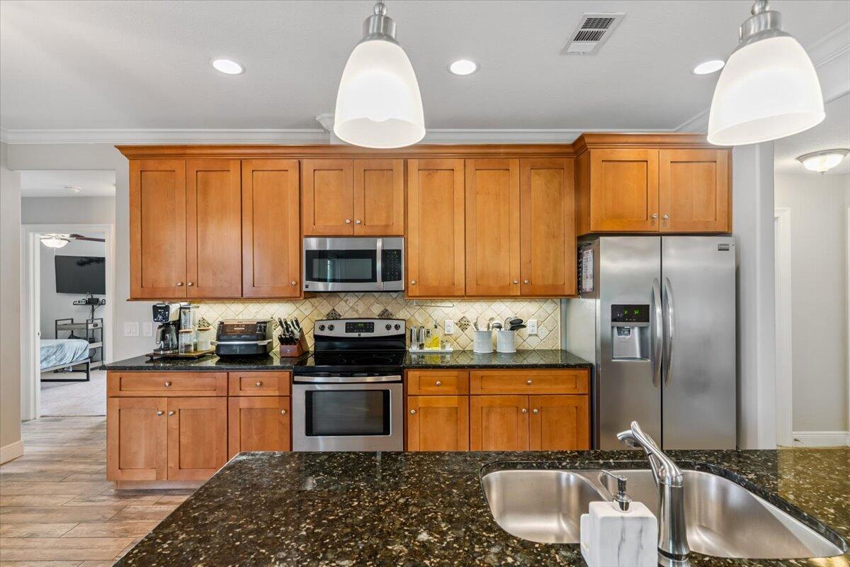 SANTA ROSA SHORES EAST - Residential