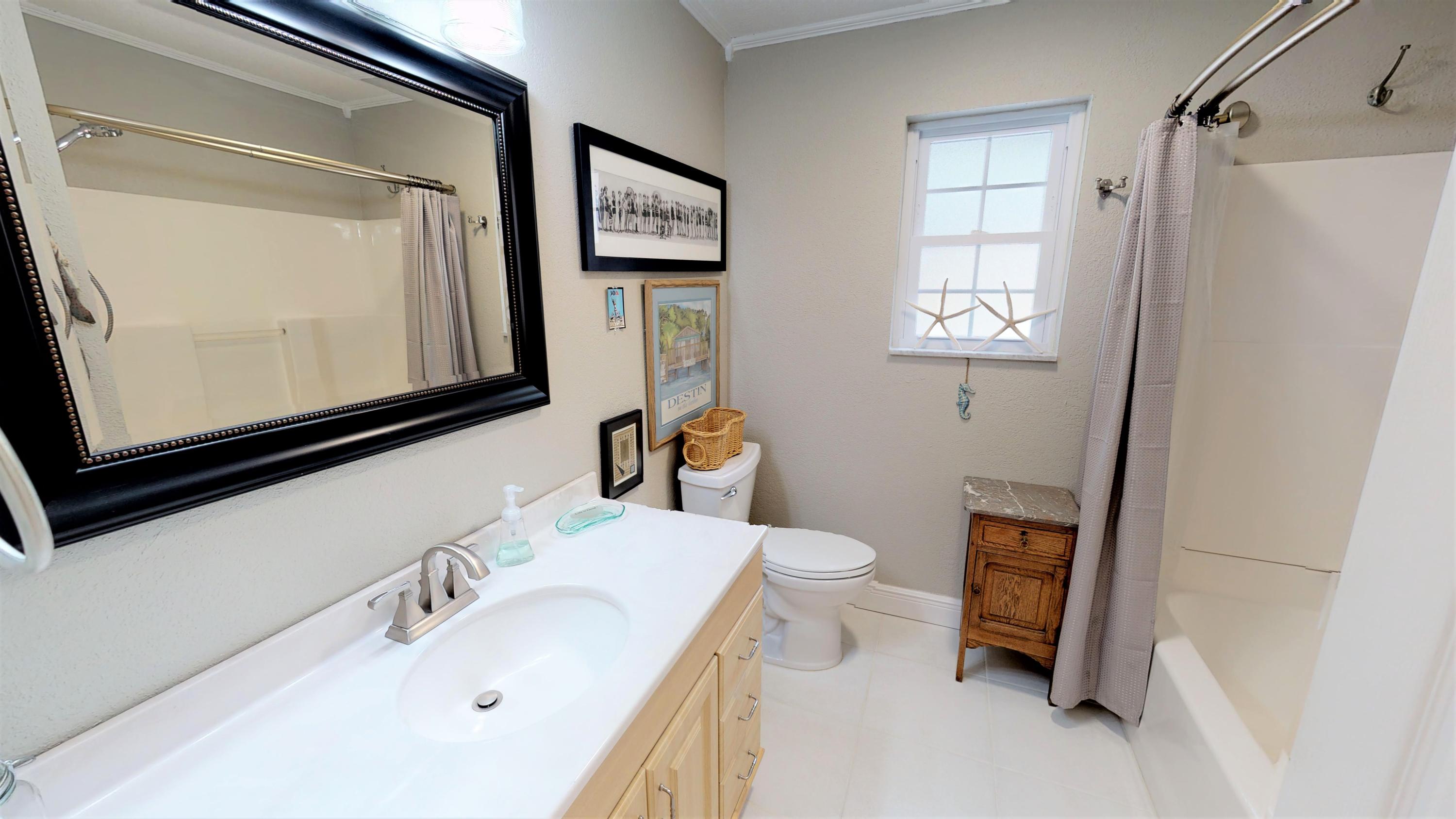 PINEWOOD ESTATES - Residential