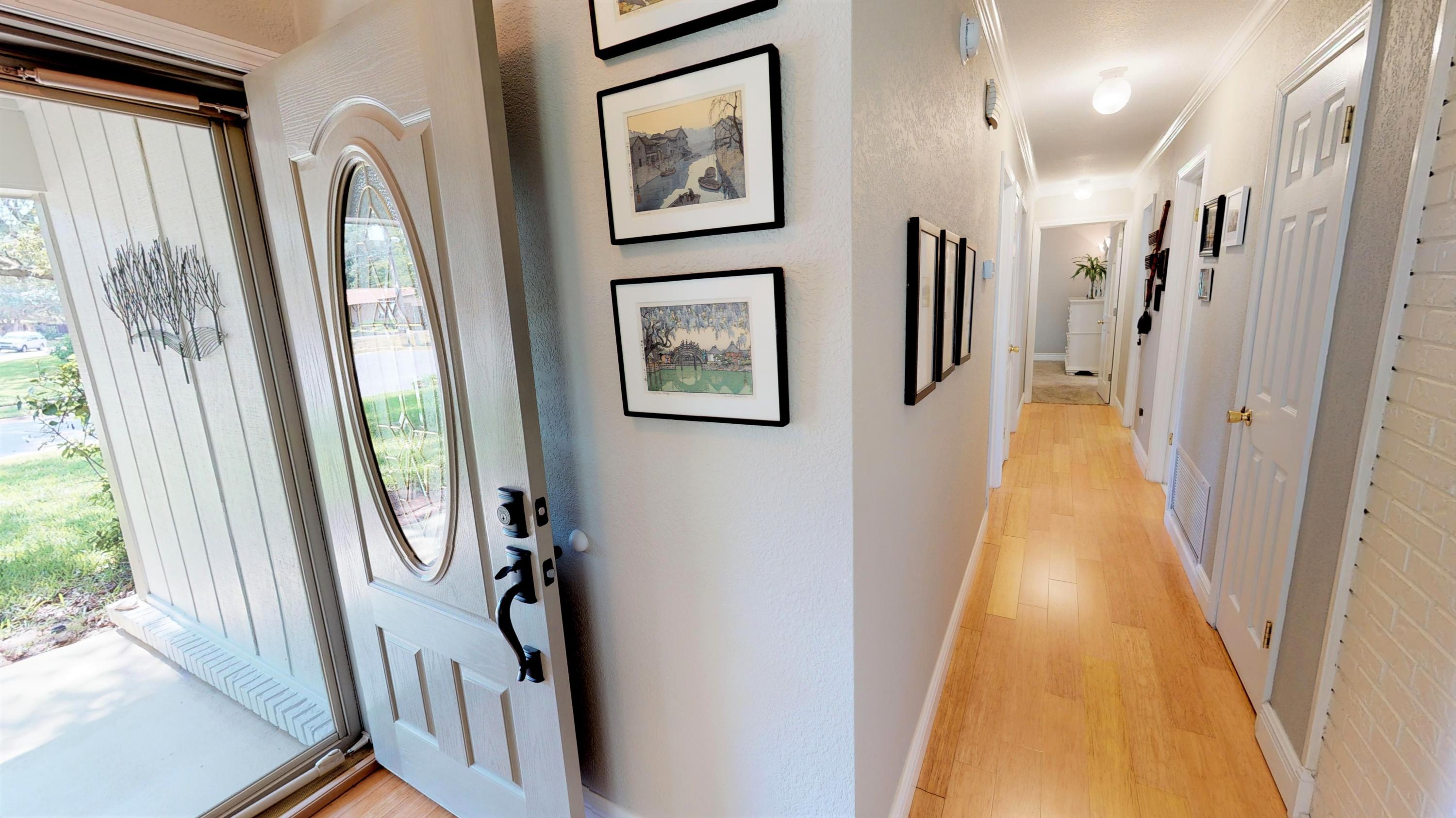 PINEWOOD ESTATES - Residential