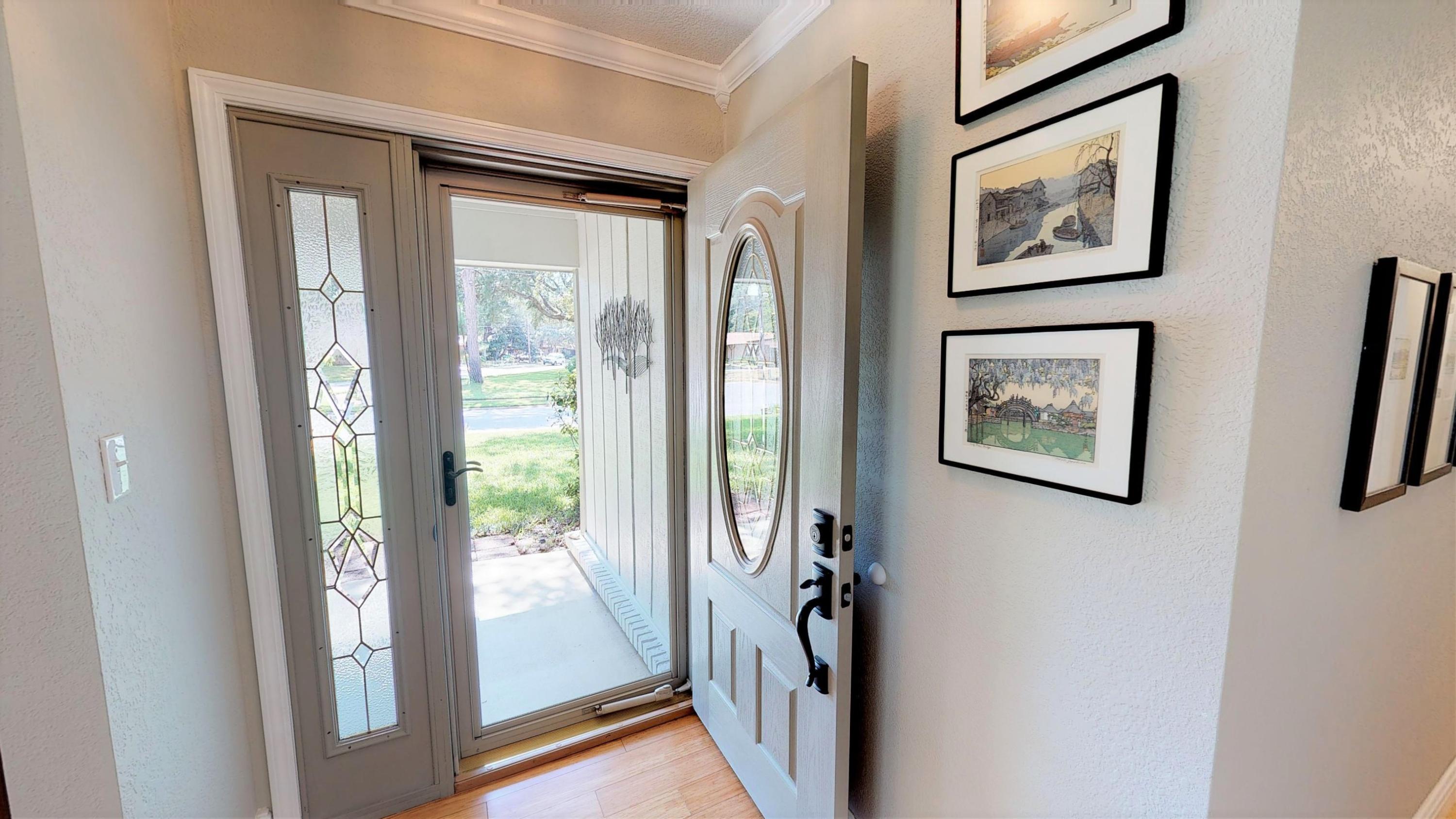 PINEWOOD ESTATES - Residential