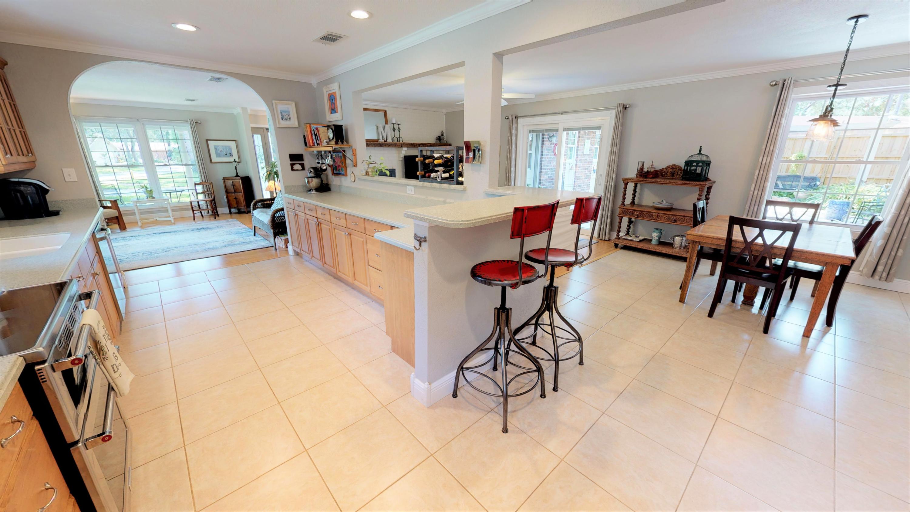 PINEWOOD ESTATES - Residential