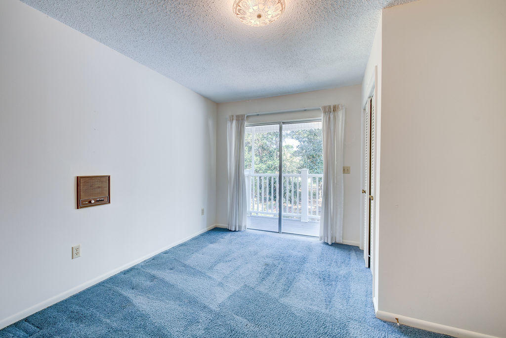 ROCKY BAYOU COUNTRY CLUB ESTATES 1 - Residential