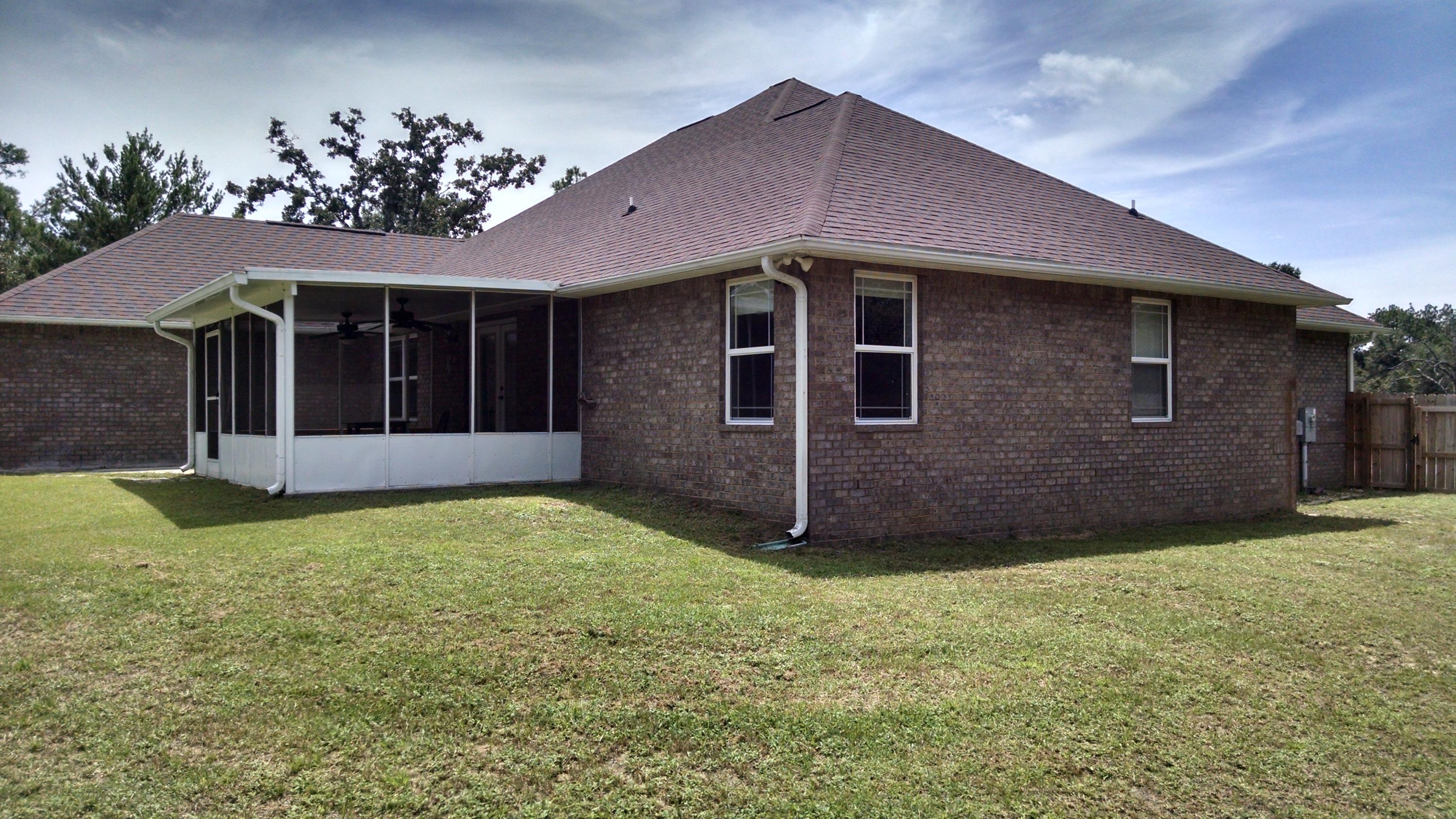 HIDDEN VALLEY - Residential Lease