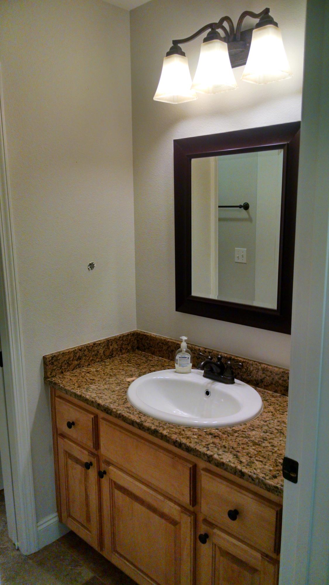 HIDDEN VALLEY - Residential Lease