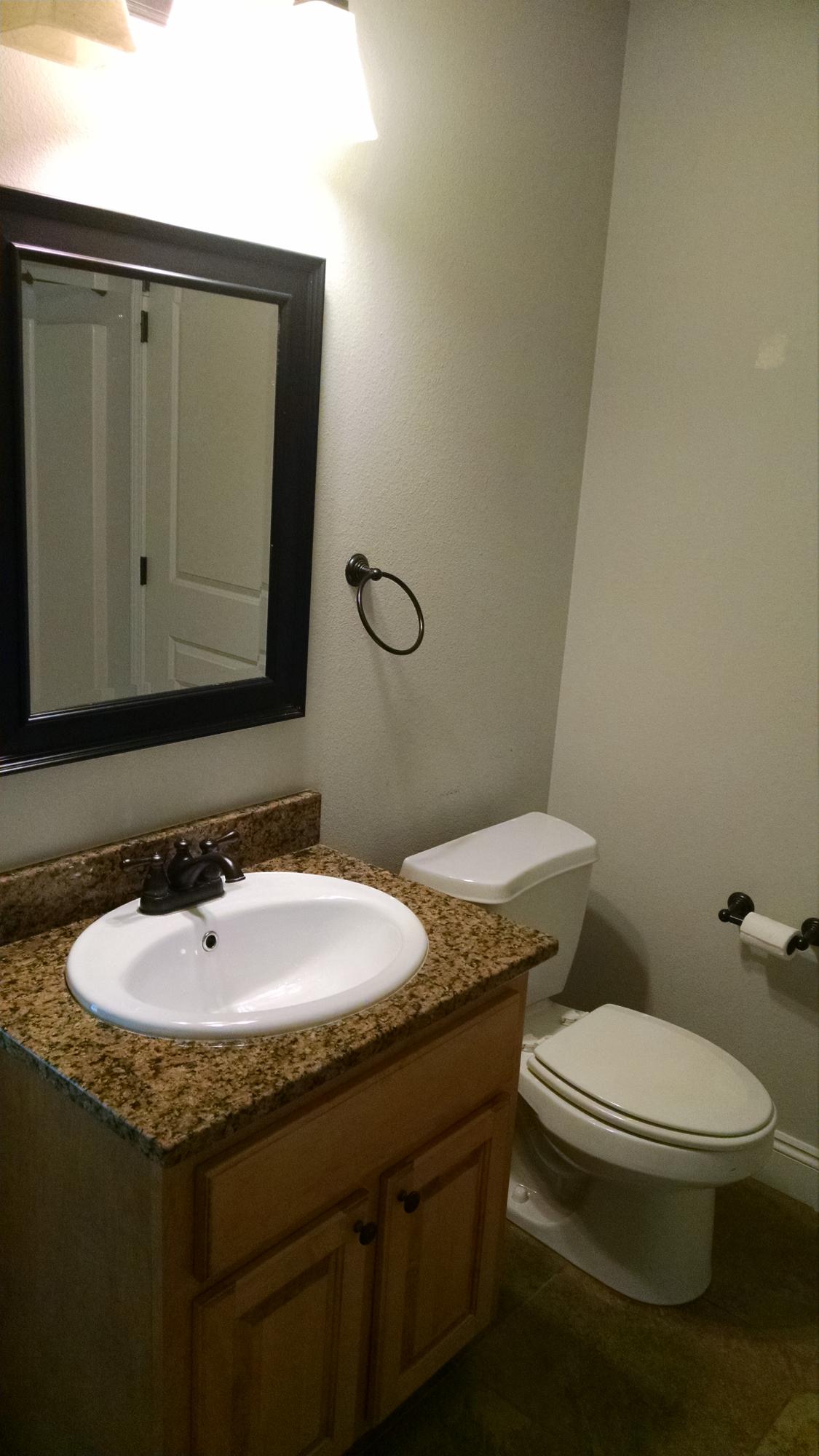 HIDDEN VALLEY - Residential Lease