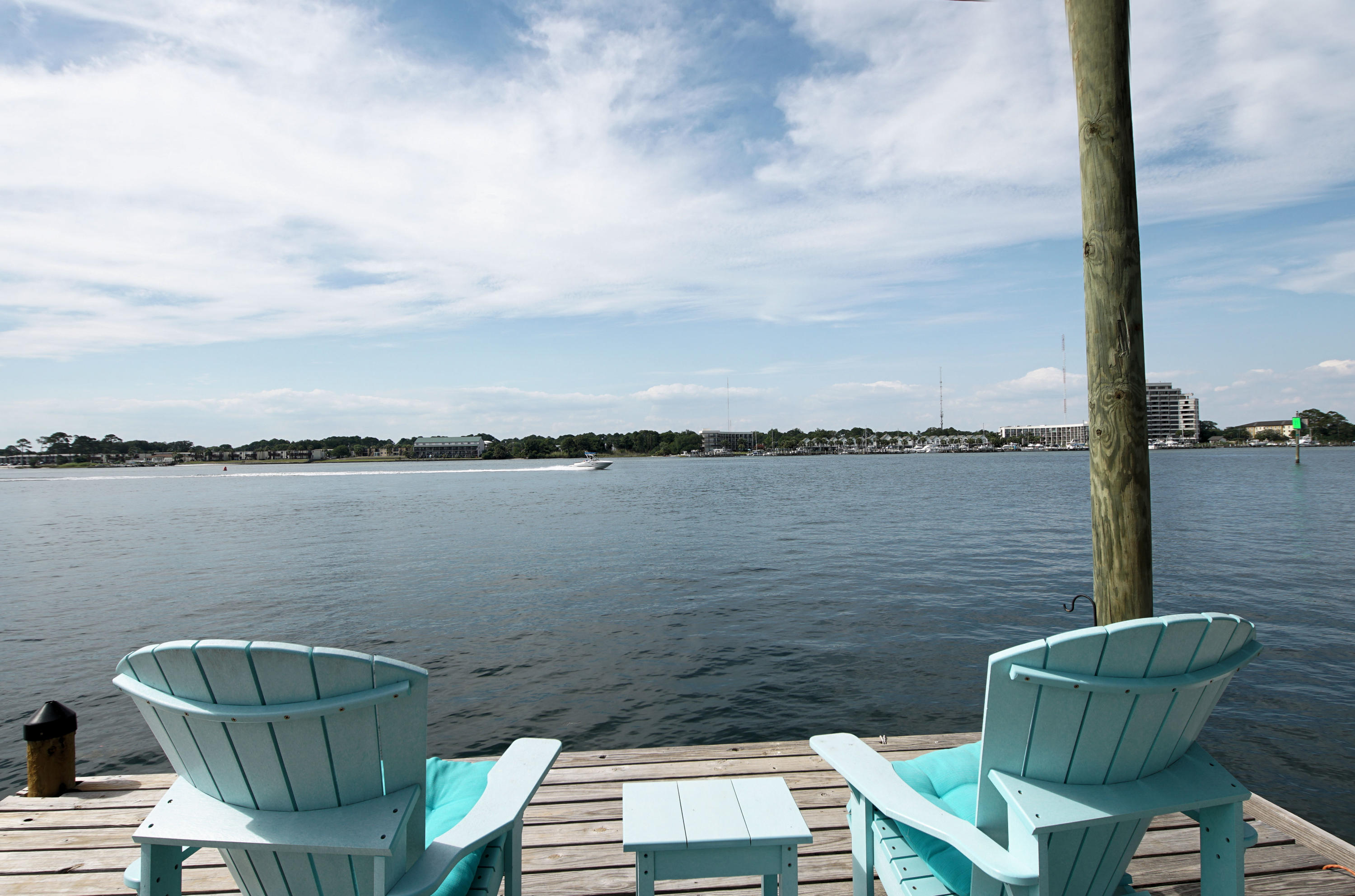 SANTA ROSA ISLAND LOT 476 BLK 8 - Residential