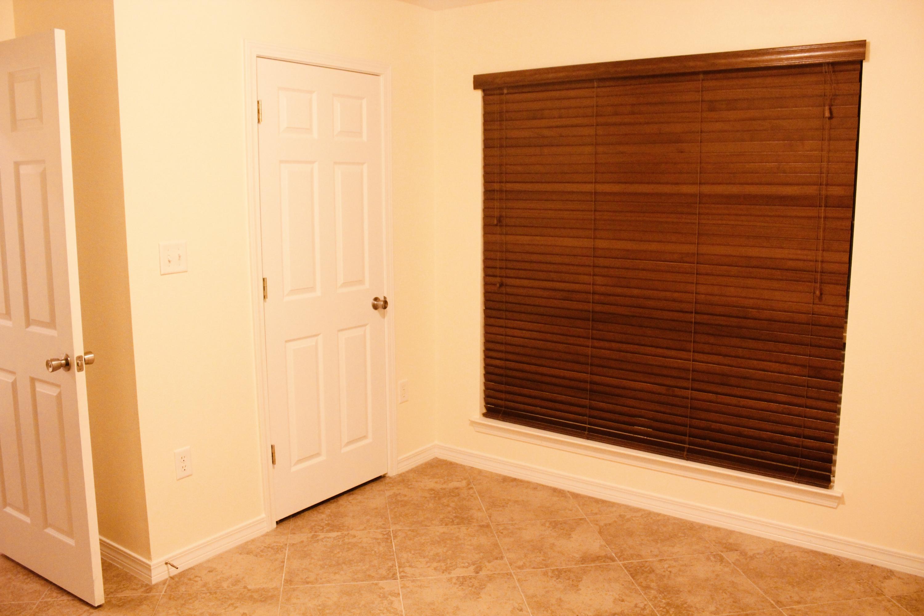 MARSH HARBOR - Residential