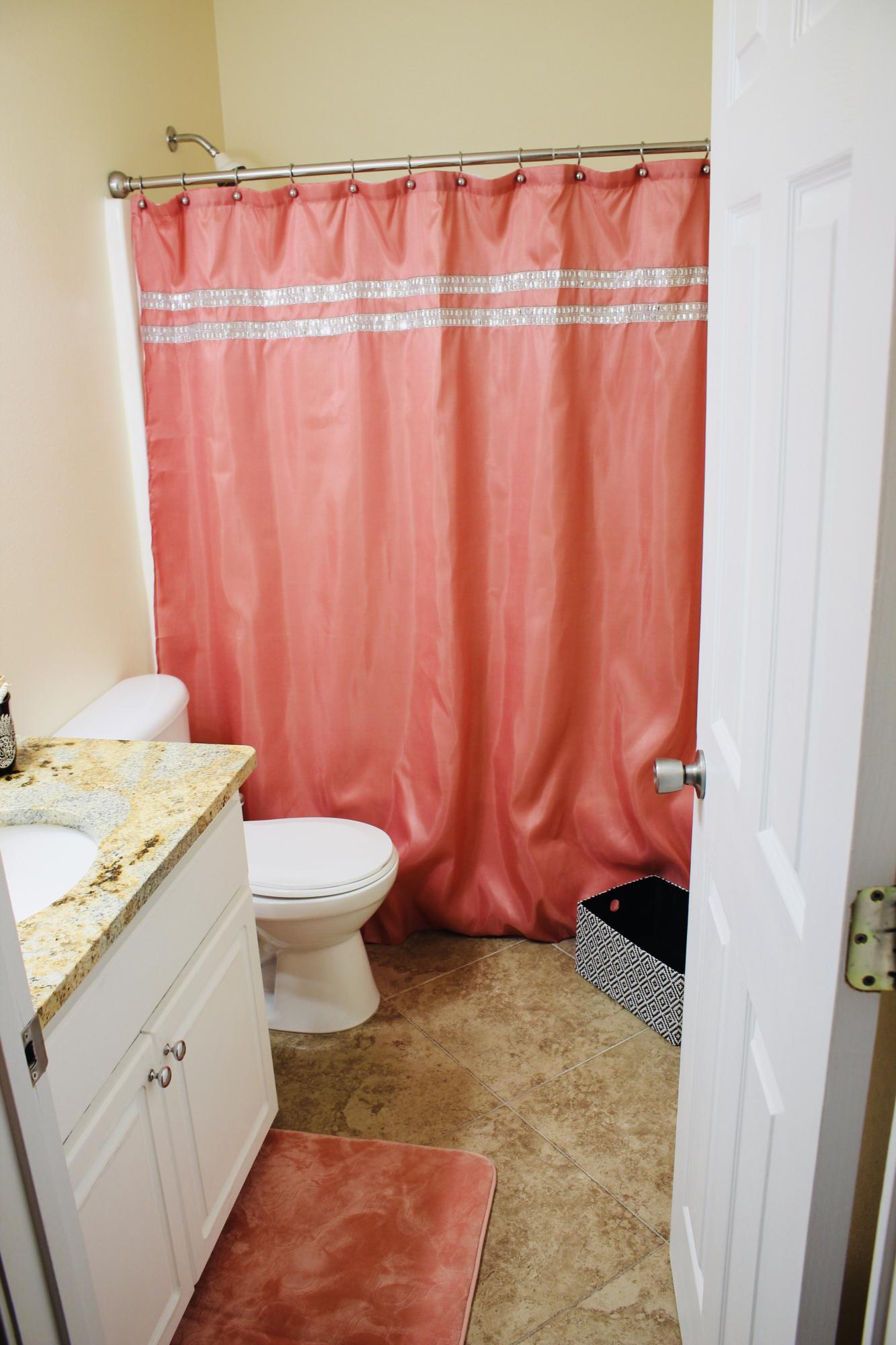 MARSH HARBOR - Residential