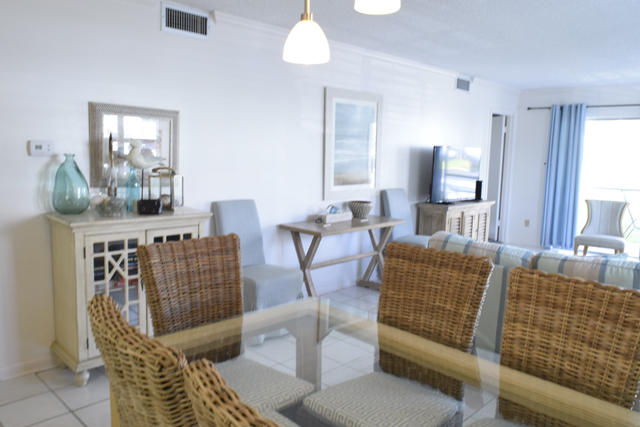 EL MATADOR CONDOMINIUM - Residential