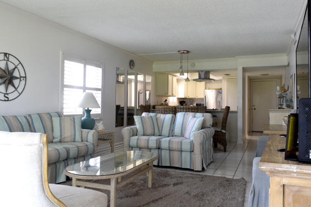 EL MATADOR CONDOMINIUM - Residential