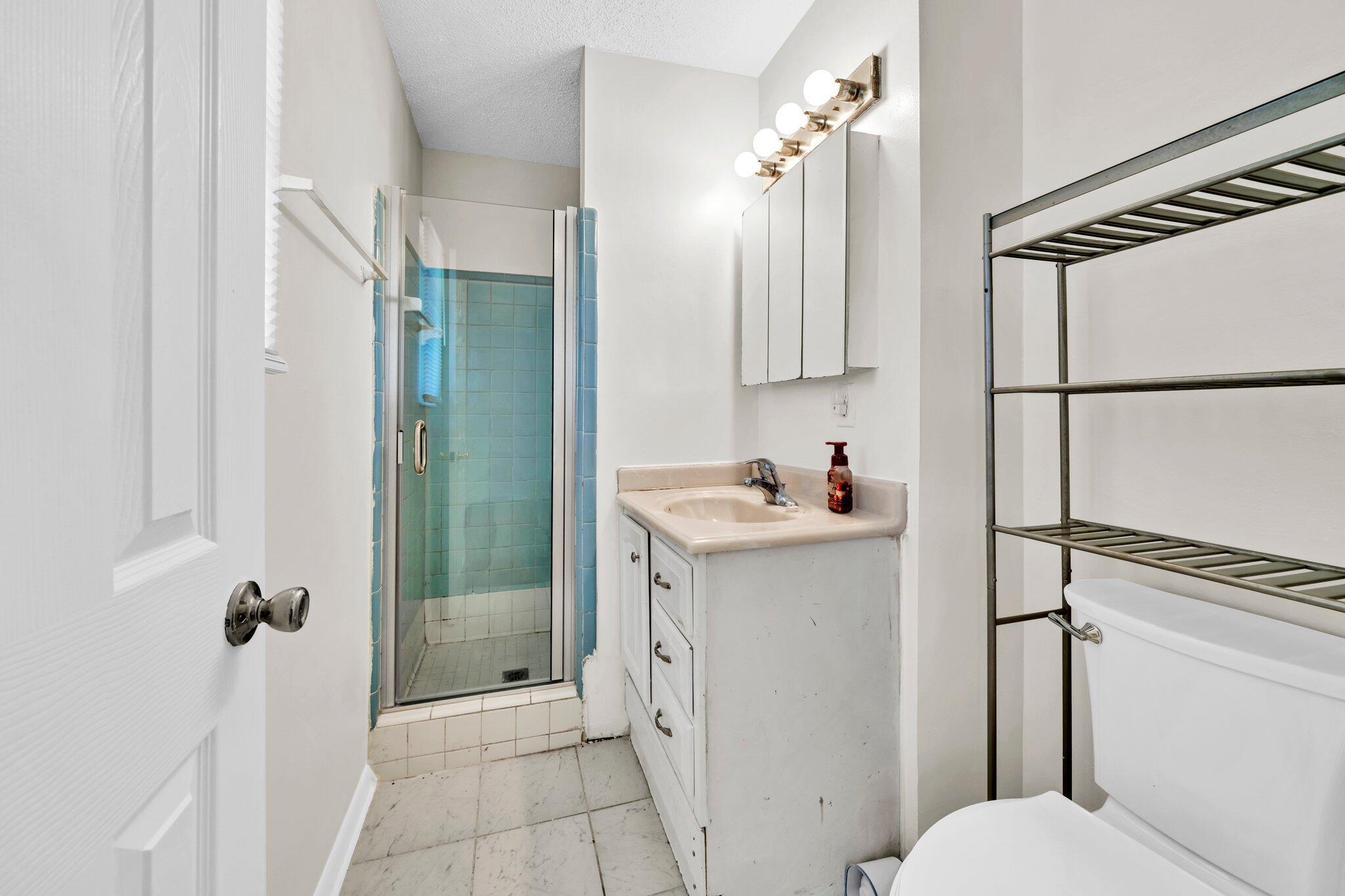 MIRAMAR ESTATES 4TH ADDN - Residential