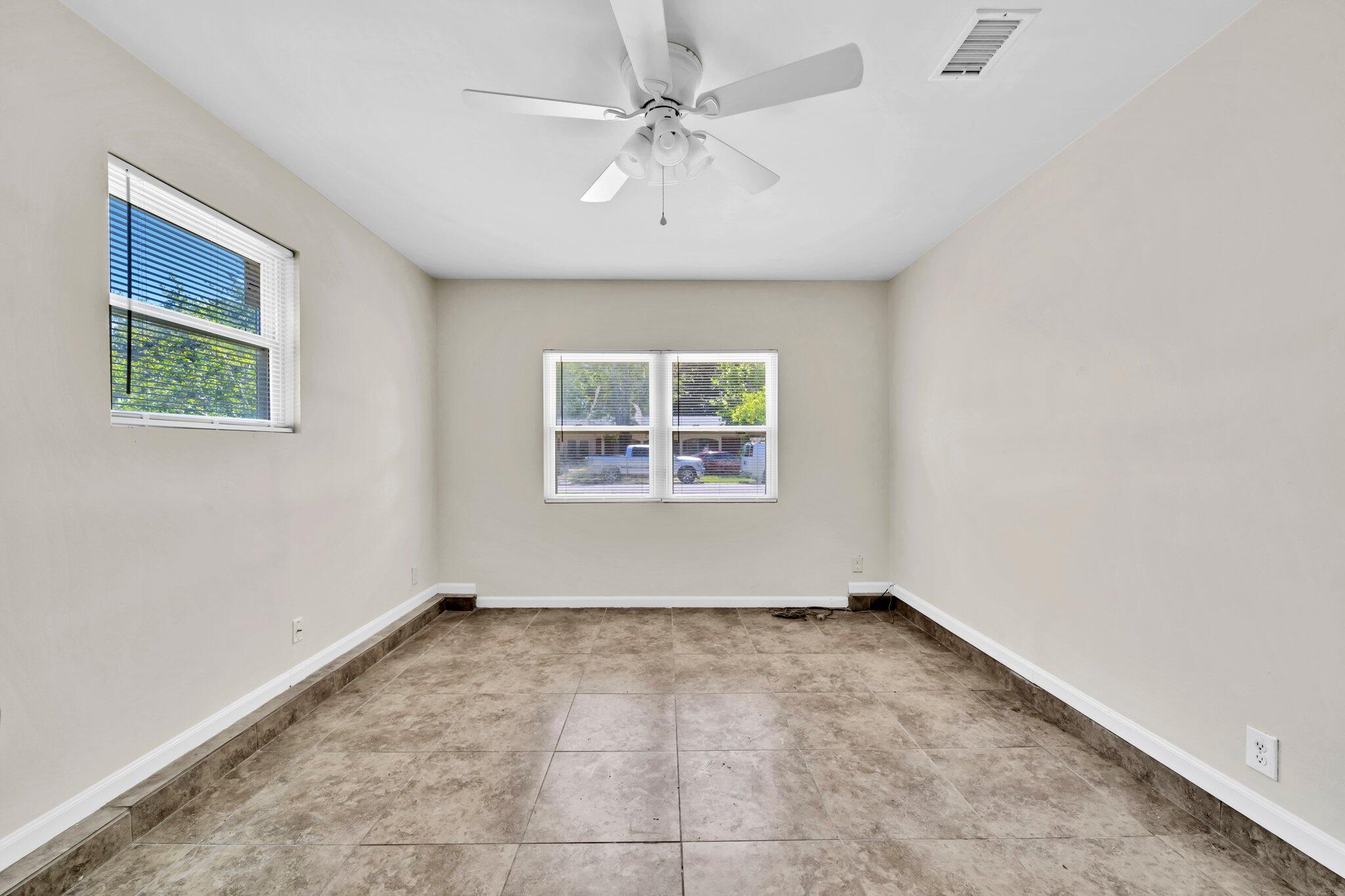 MIRAMAR ESTATES 4TH ADDN - Residential