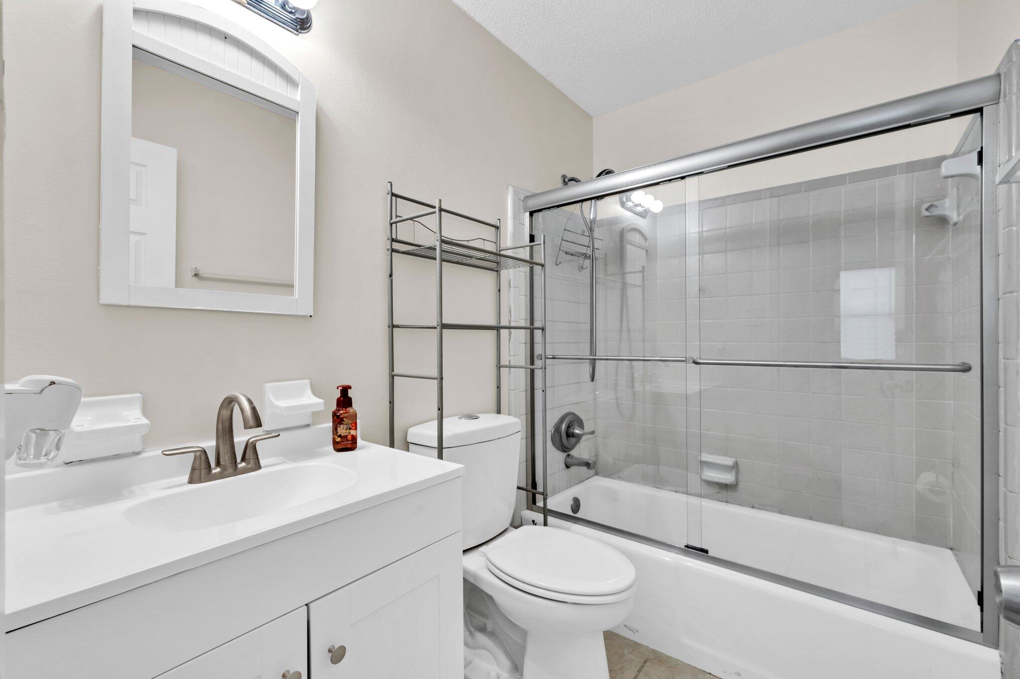 MIRAMAR ESTATES 4TH ADDN - Residential