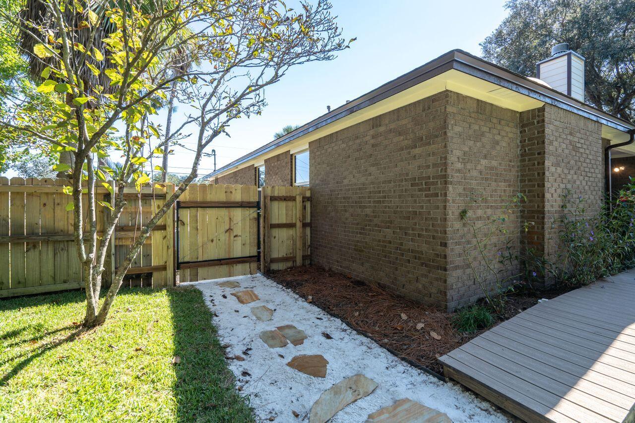 ORION LAKE - Residential