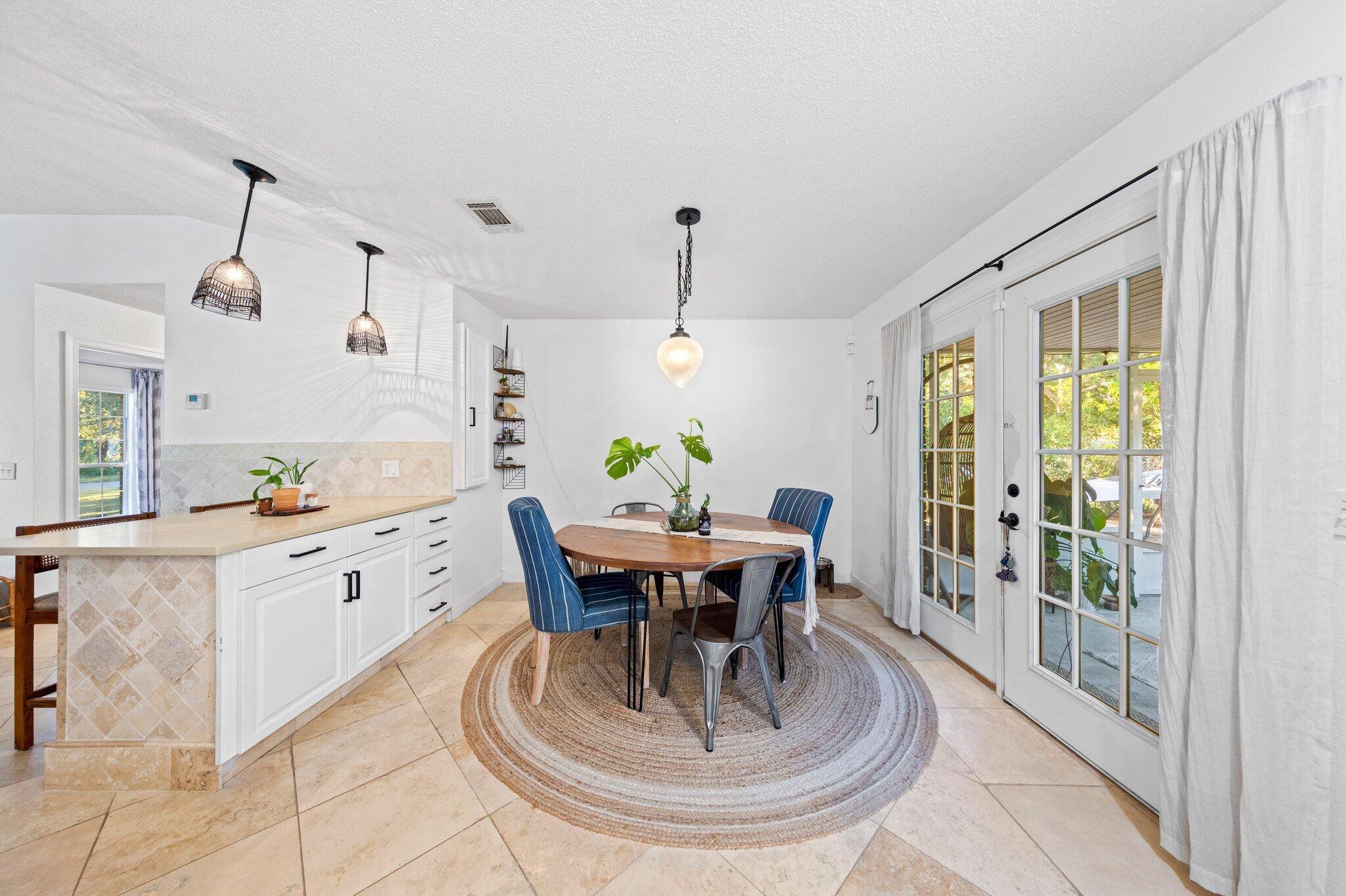 NAVARRE S/D 2ND ADDN - Residential