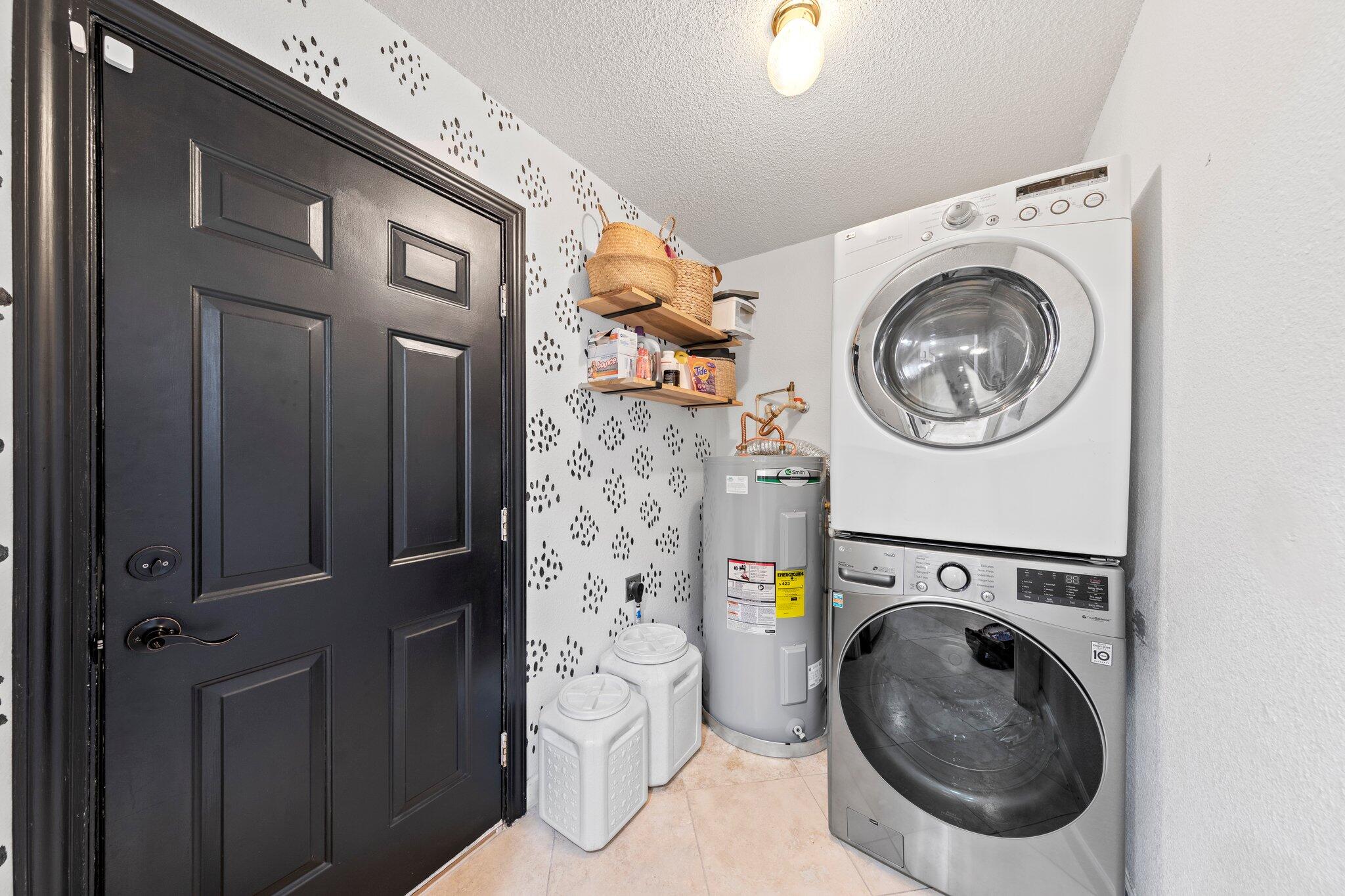 NAVARRE S/D 2ND ADDN - Residential