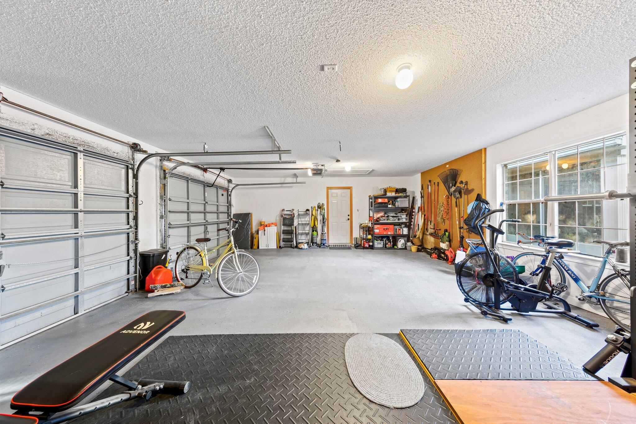 NAVARRE S/D 2ND ADDN - Residential