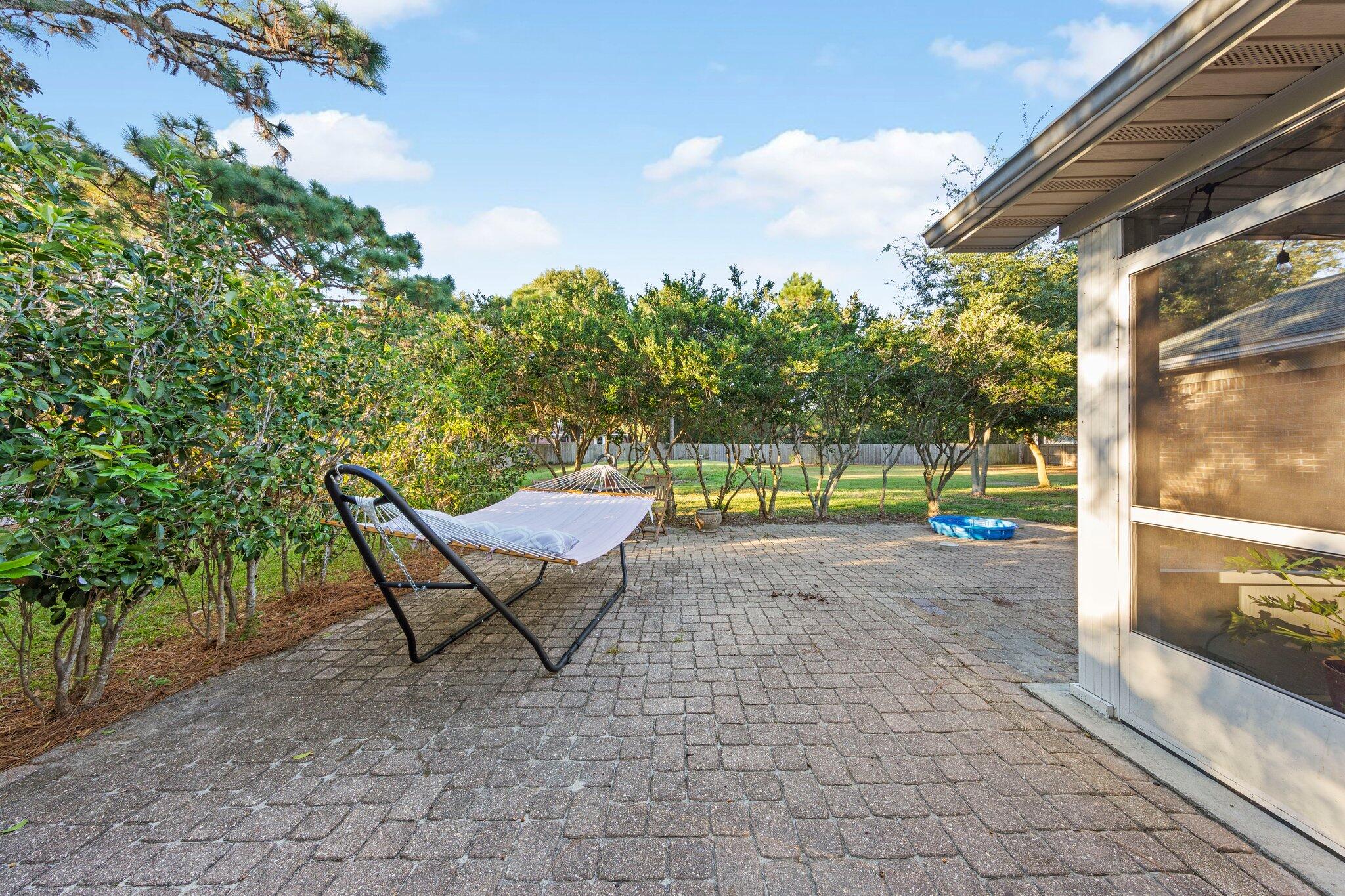 NAVARRE S/D 2ND ADDN - Residential