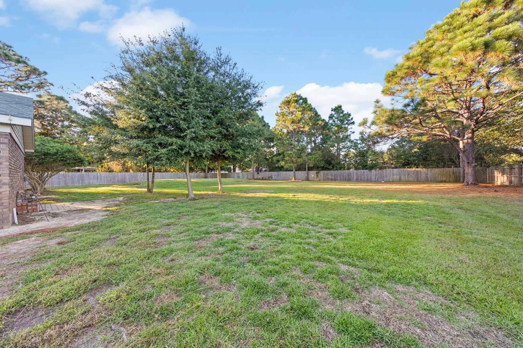 NAVARRE S/D 2ND ADDN - Residential