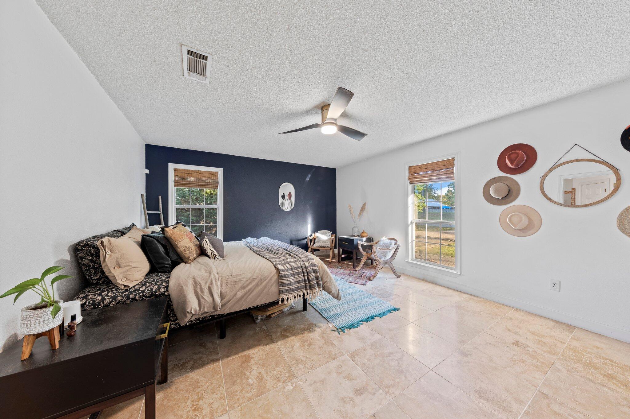 NAVARRE S/D 2ND ADDN - Residential