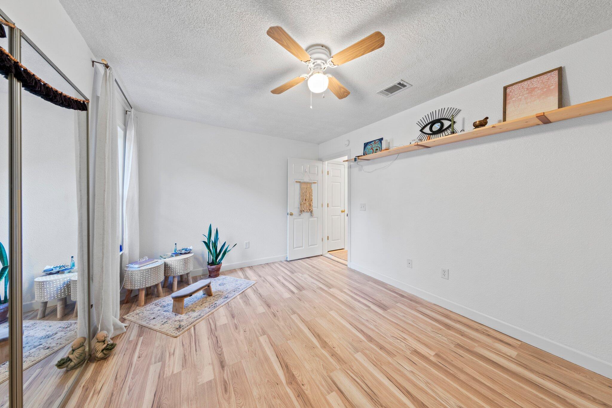 NAVARRE S/D 2ND ADDN - Residential