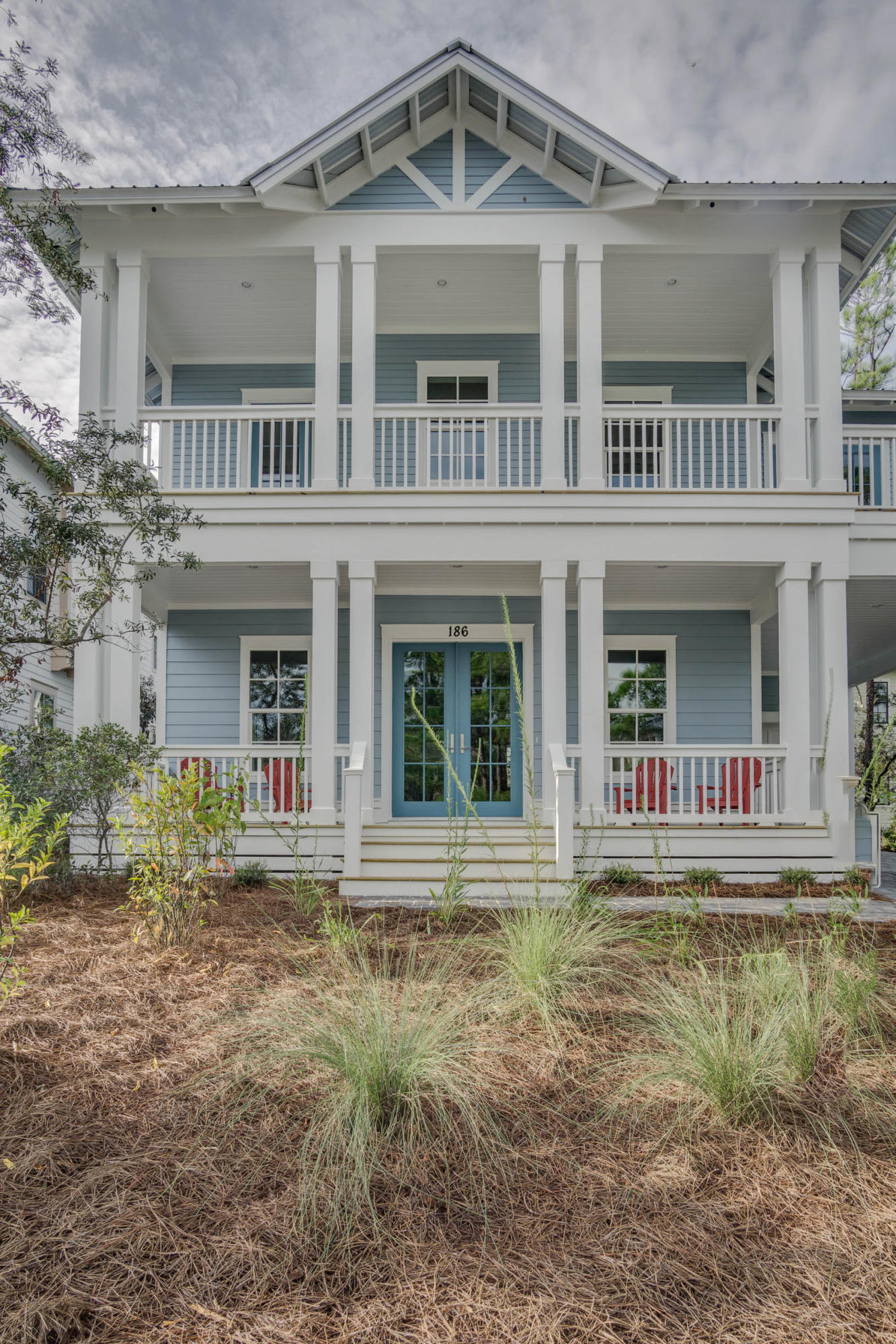 LAKESIDE AT BLUE MOUNTAIN BEACH - Residential