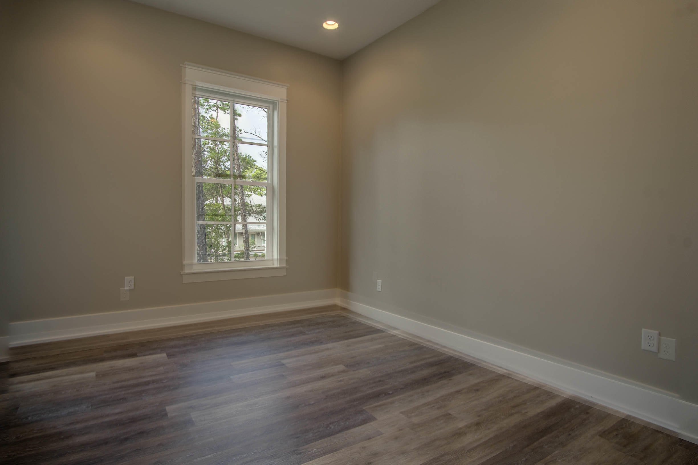 LAKESIDE AT BLUE MOUNTAIN BEACH - Residential