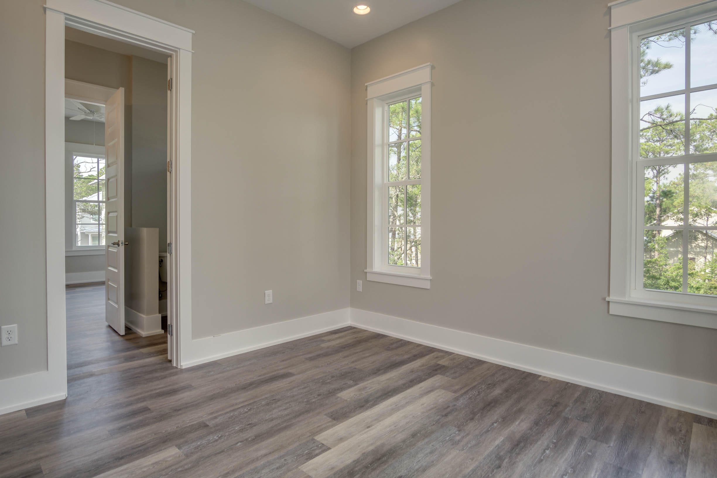 LAKESIDE AT BLUE MOUNTAIN BEACH - Residential