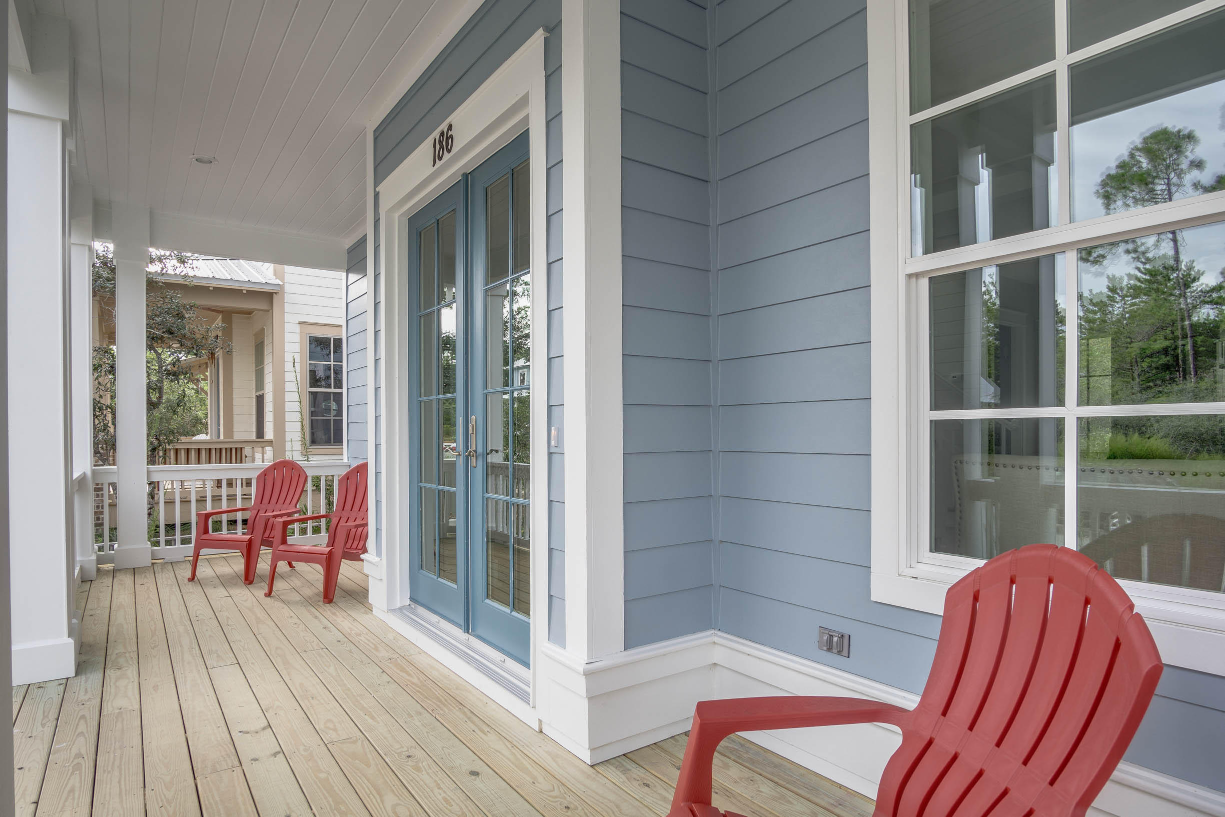 LAKESIDE AT BLUE MOUNTAIN BEACH - Residential