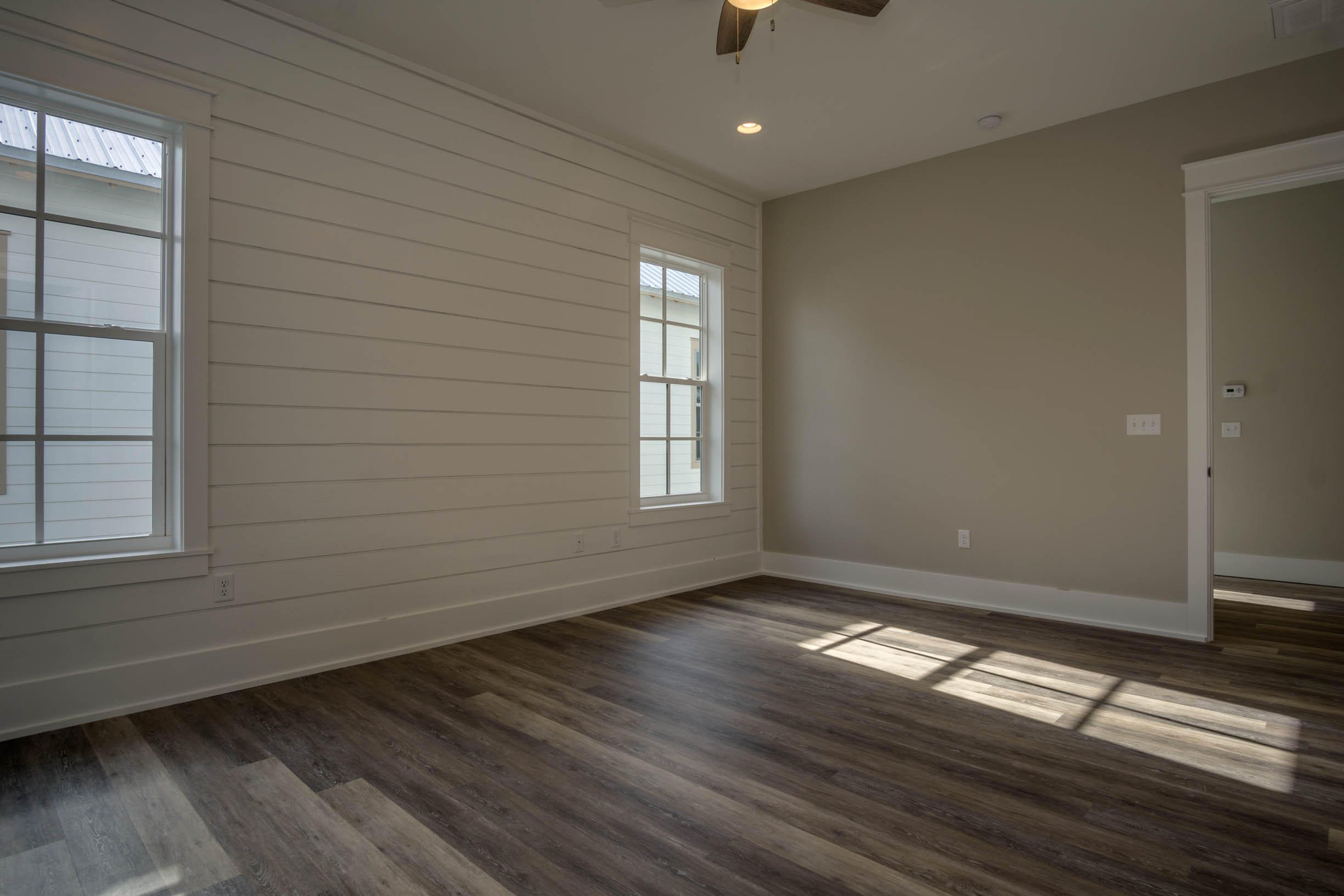 LAKESIDE AT BLUE MOUNTAIN BEACH - Residential