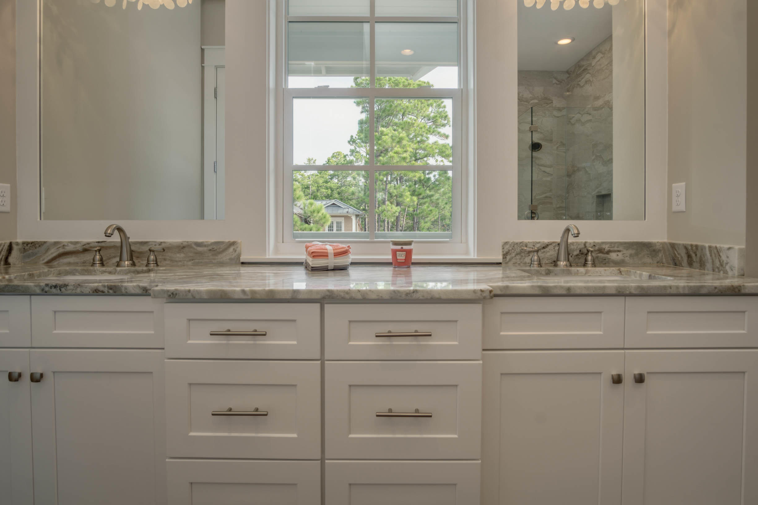 LAKESIDE AT BLUE MOUNTAIN BEACH - Residential