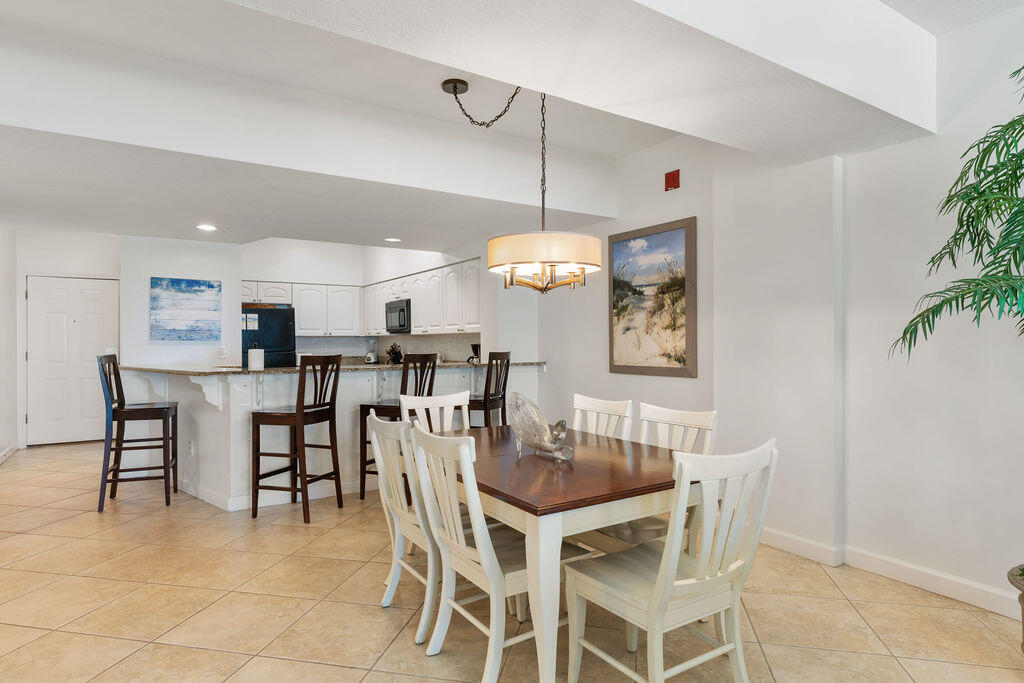INN AT CRYSTAL BEACH (SUMMERCH - Residential
