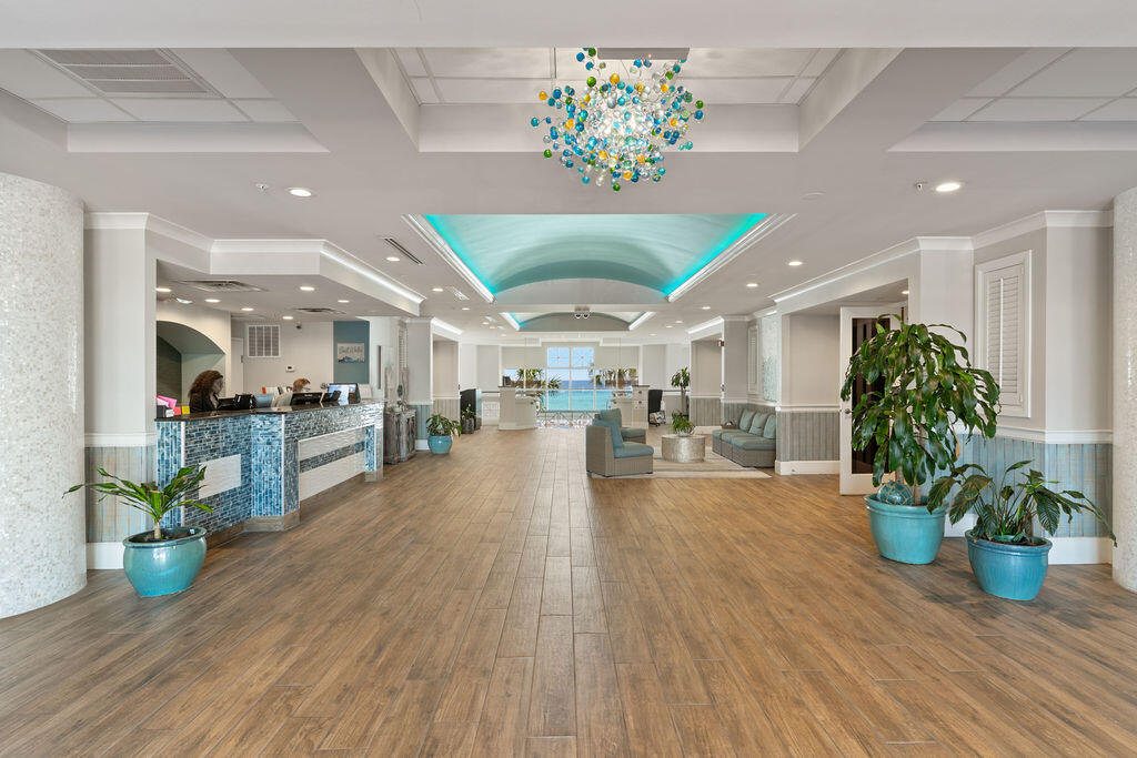 INN AT CRYSTAL BEACH (SUMMERCH - Residential