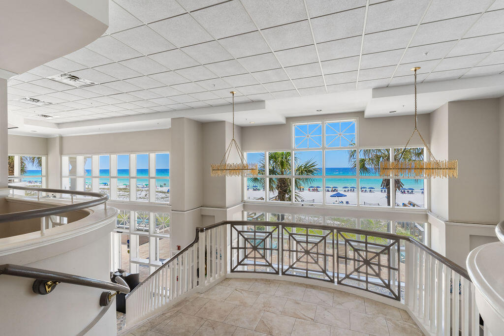 INN AT CRYSTAL BEACH (SUMMERCH - Residential
