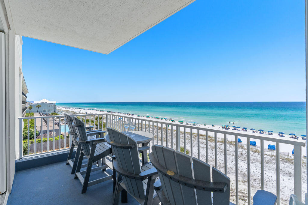 INN AT CRYSTAL BEACH (SUMMERCH - Residential