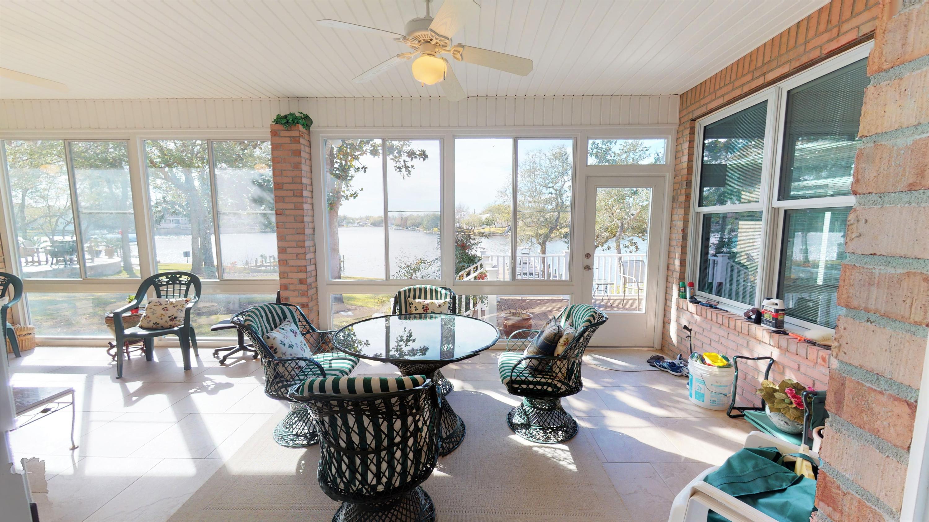LAKE POINTE (232002.00) - Residential