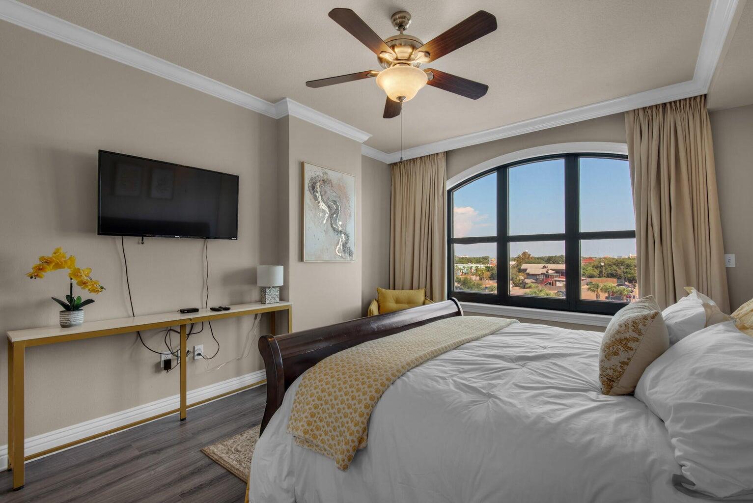EMERALD GRANDE - Residential
