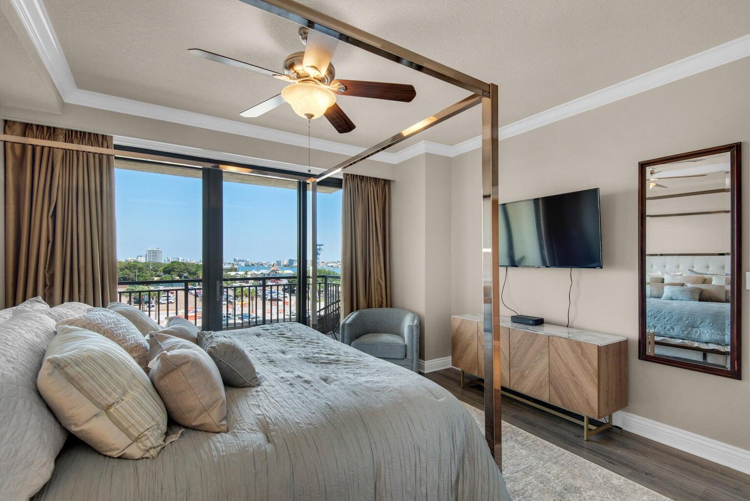 EMERALD GRANDE - Residential